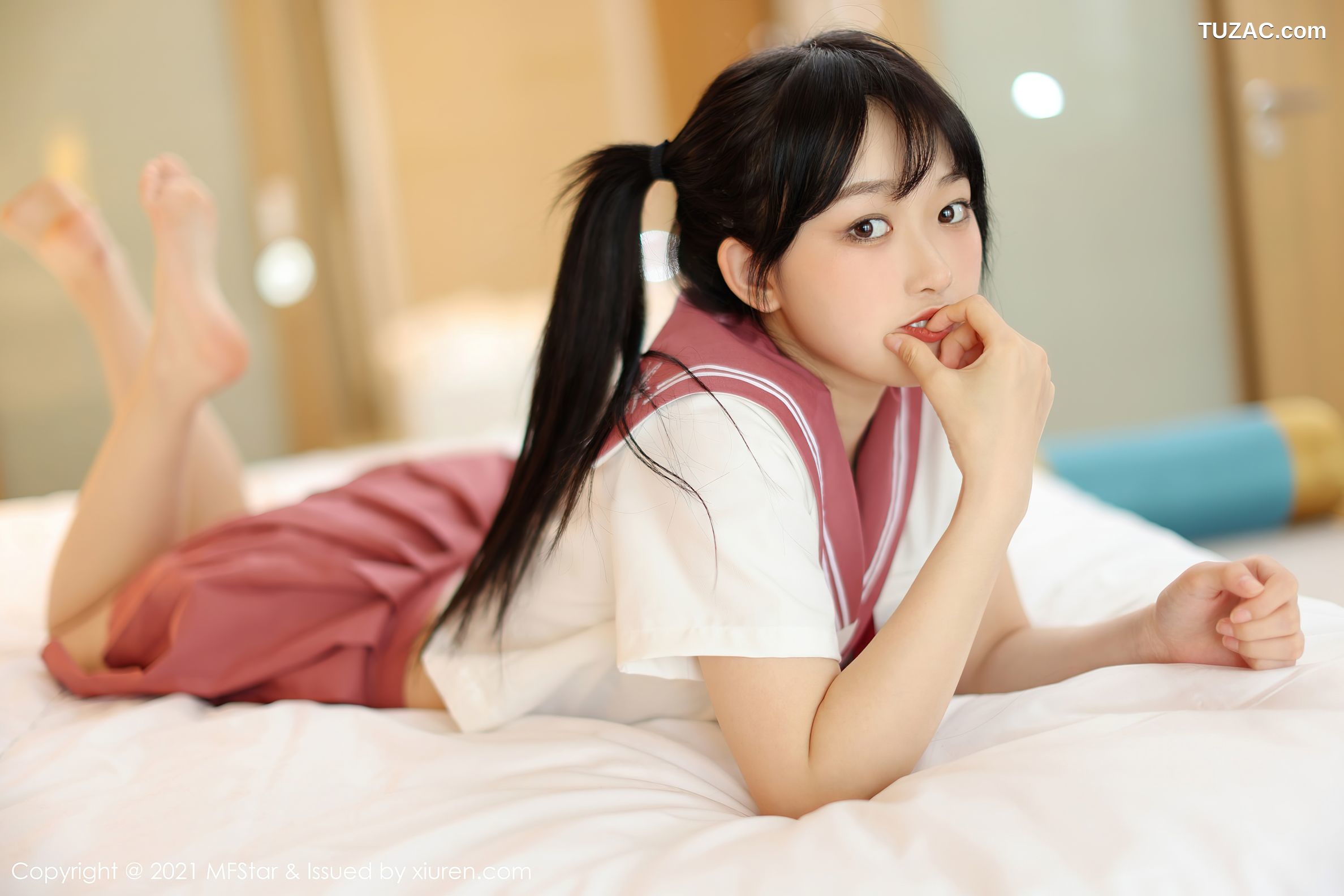 MFStar模范学院-507-小奶瓶-呜呜-模特合集-性感姐妹花JK制服-2021.06.21