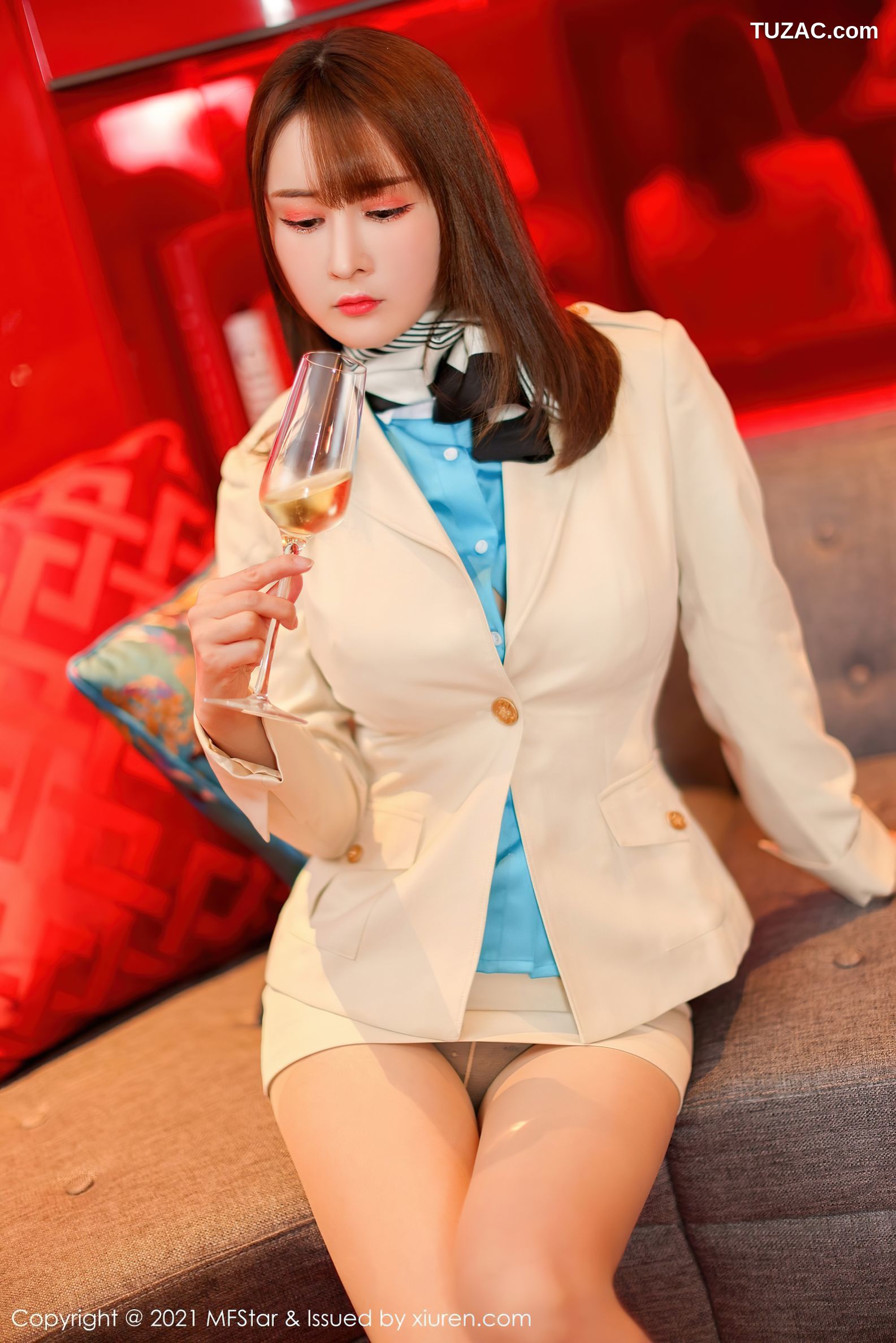 MFStar模范学院-534-蔡文钰Abby-职业装OL主题肉丝-2021.10.11
