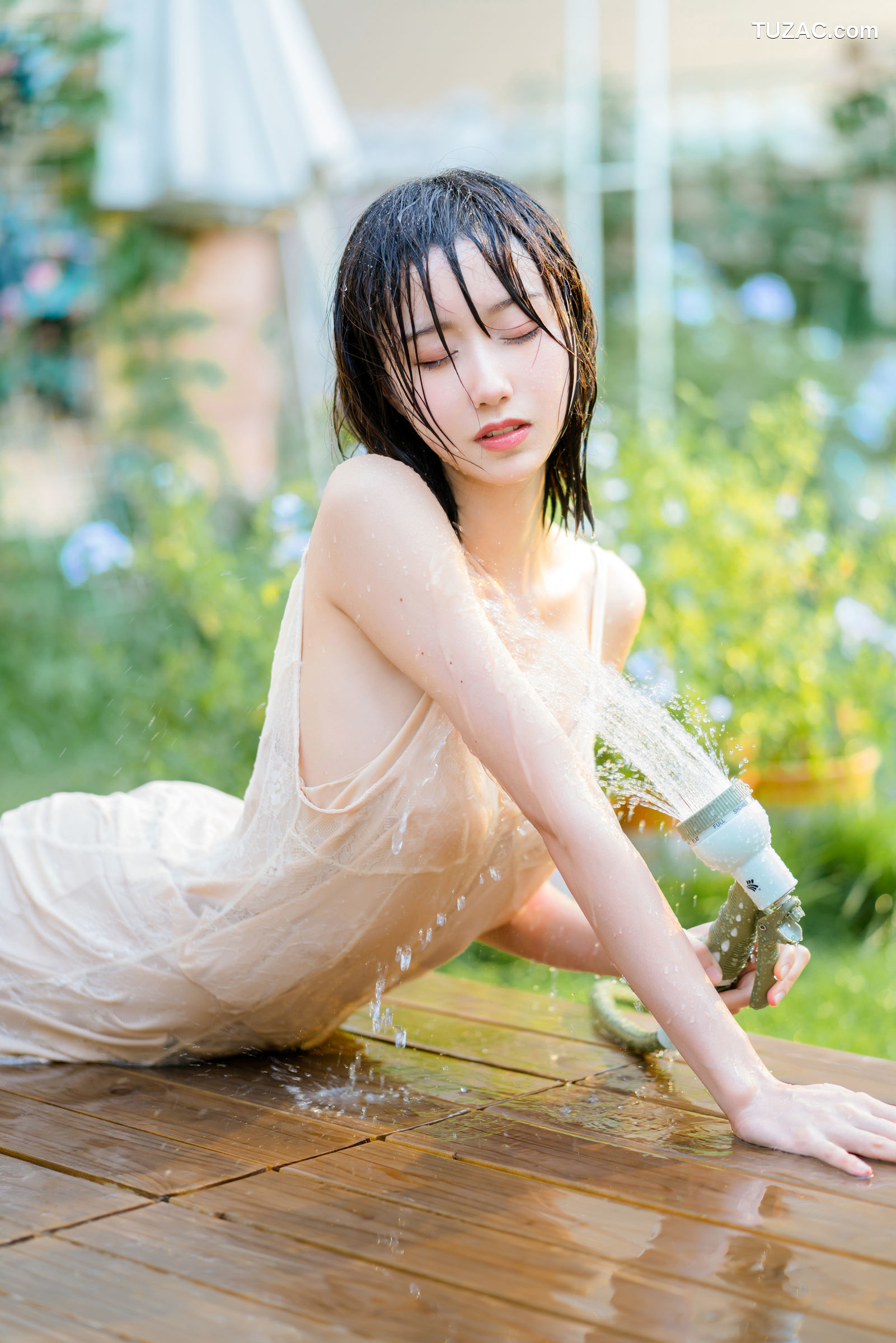 MTCos喵糖映画-Vol.355-《湿润微凉》