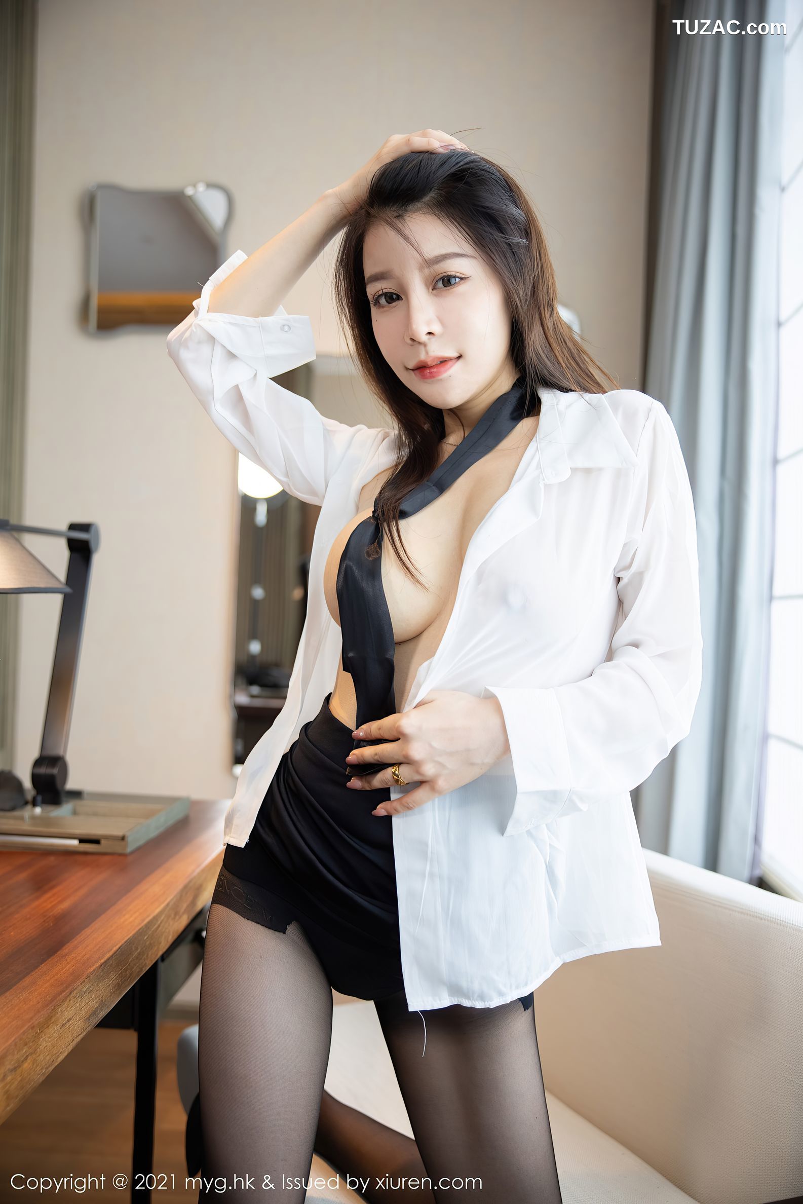 MyGirl美媛馆-565-Vetiver嘉宝贝儿-白衬衣黑短裙黑丝-2021.08.02