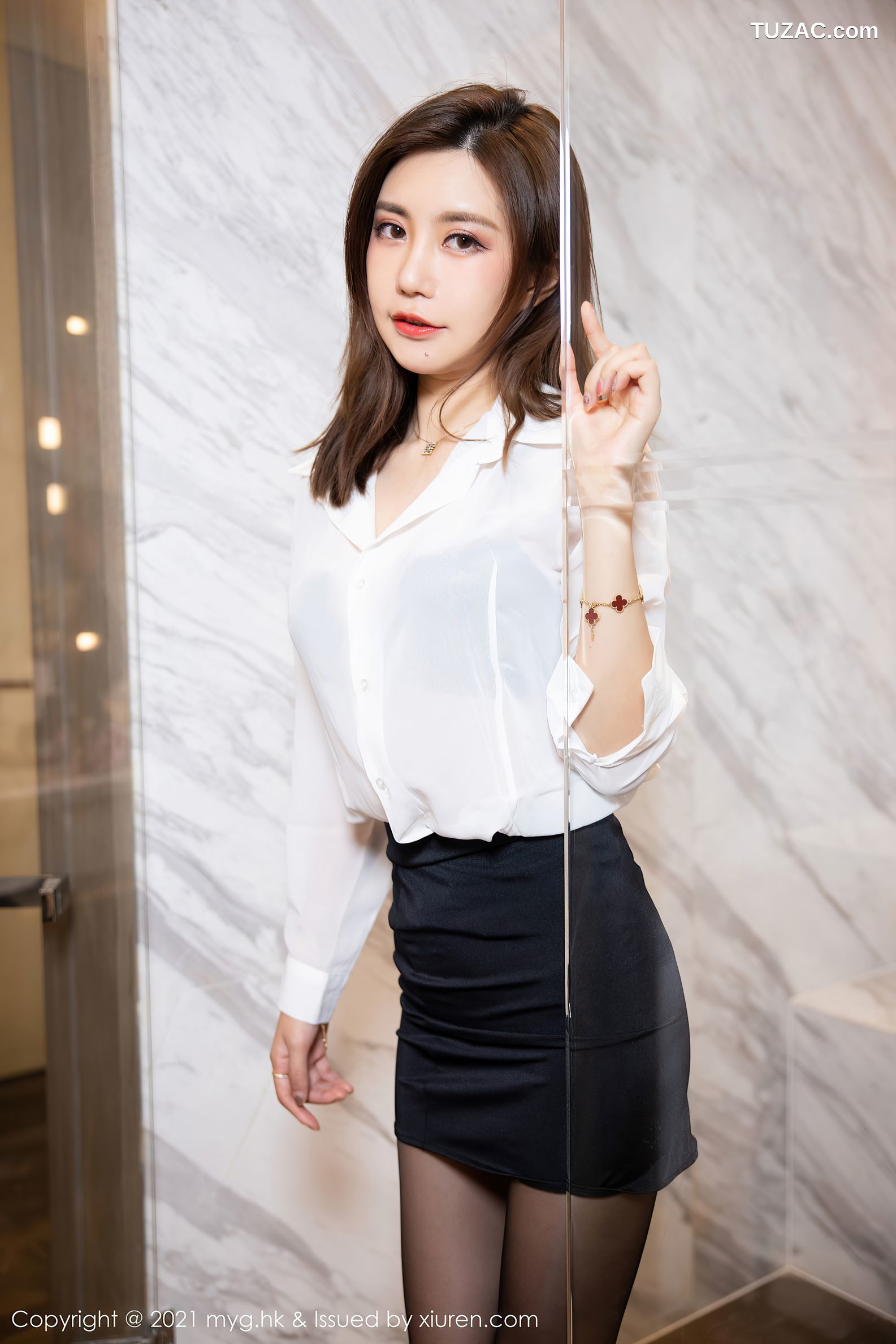 MyGirl美媛馆-575-绮里嘉Carina-杭州旅拍浴室黑白职业装黑丝-2021.08.17