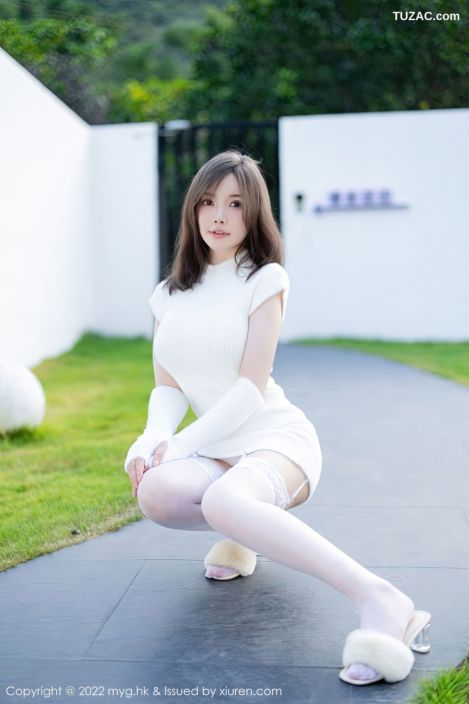 MyGirl美媛馆-644-糯美子-白针织短连衣裙白内白吊带袜