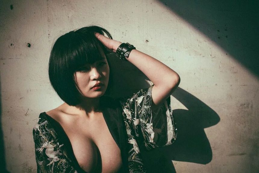 微博红人喵酱是hentai系列SM捆绑+废墟无圣光套图[83P]