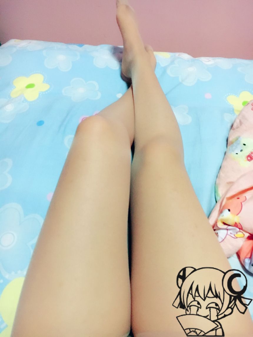 微博红人萝莉只呆不萌的仙女喵收费套图[54P]