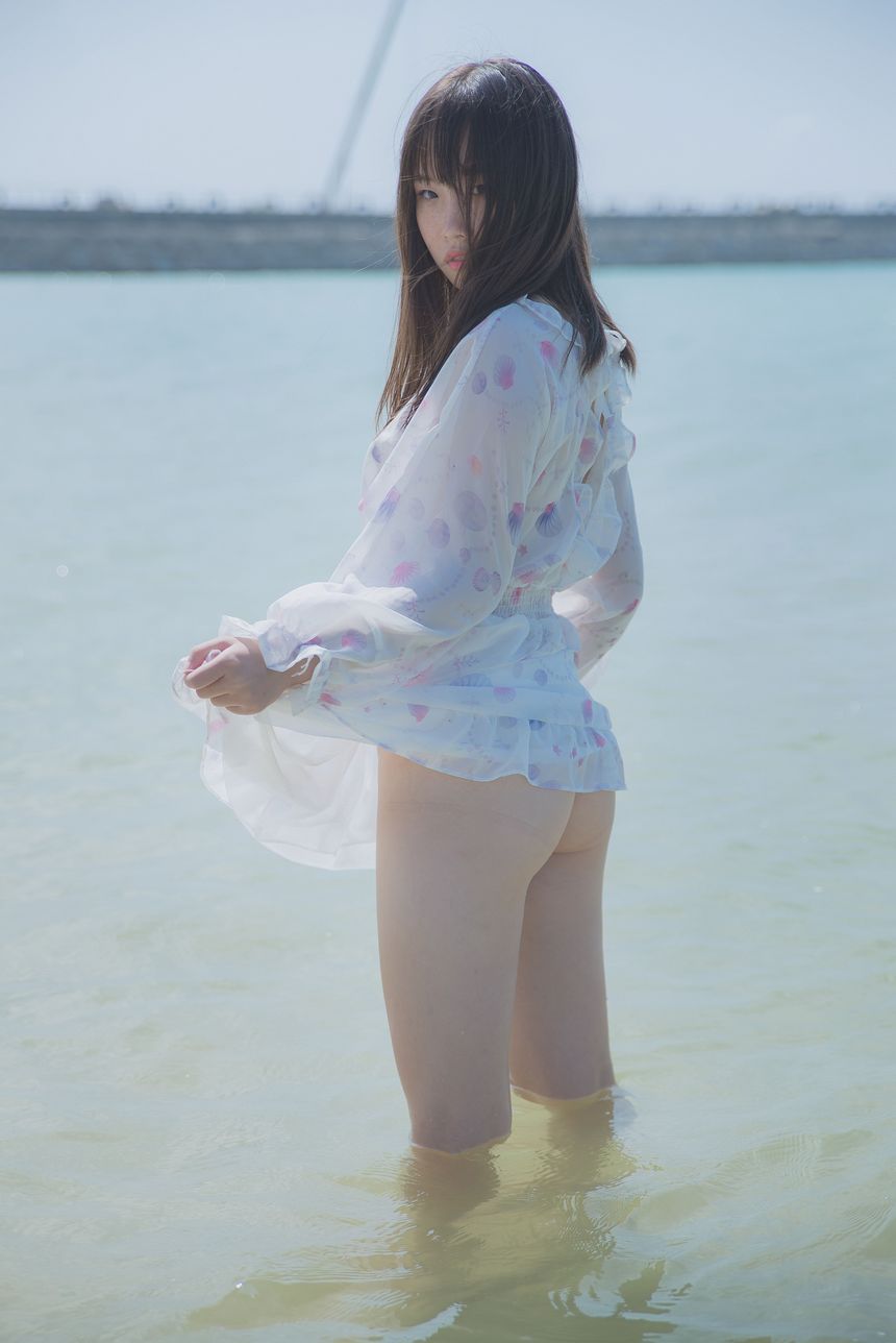 极品萝莉网红柚木涠洲岛无圣光套图[71P]