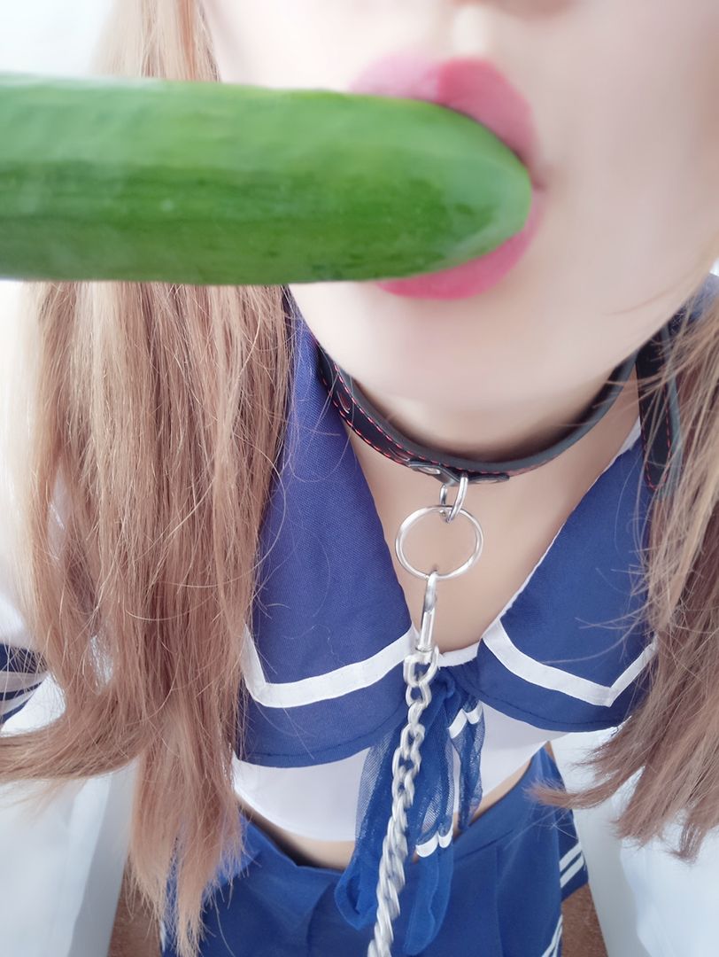 极品萝莉网红软萌小仙儿之水手服小黄瓜无圣光套图