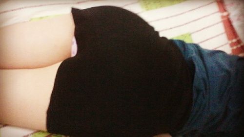 豆瓣妹子的性感美臀自拍