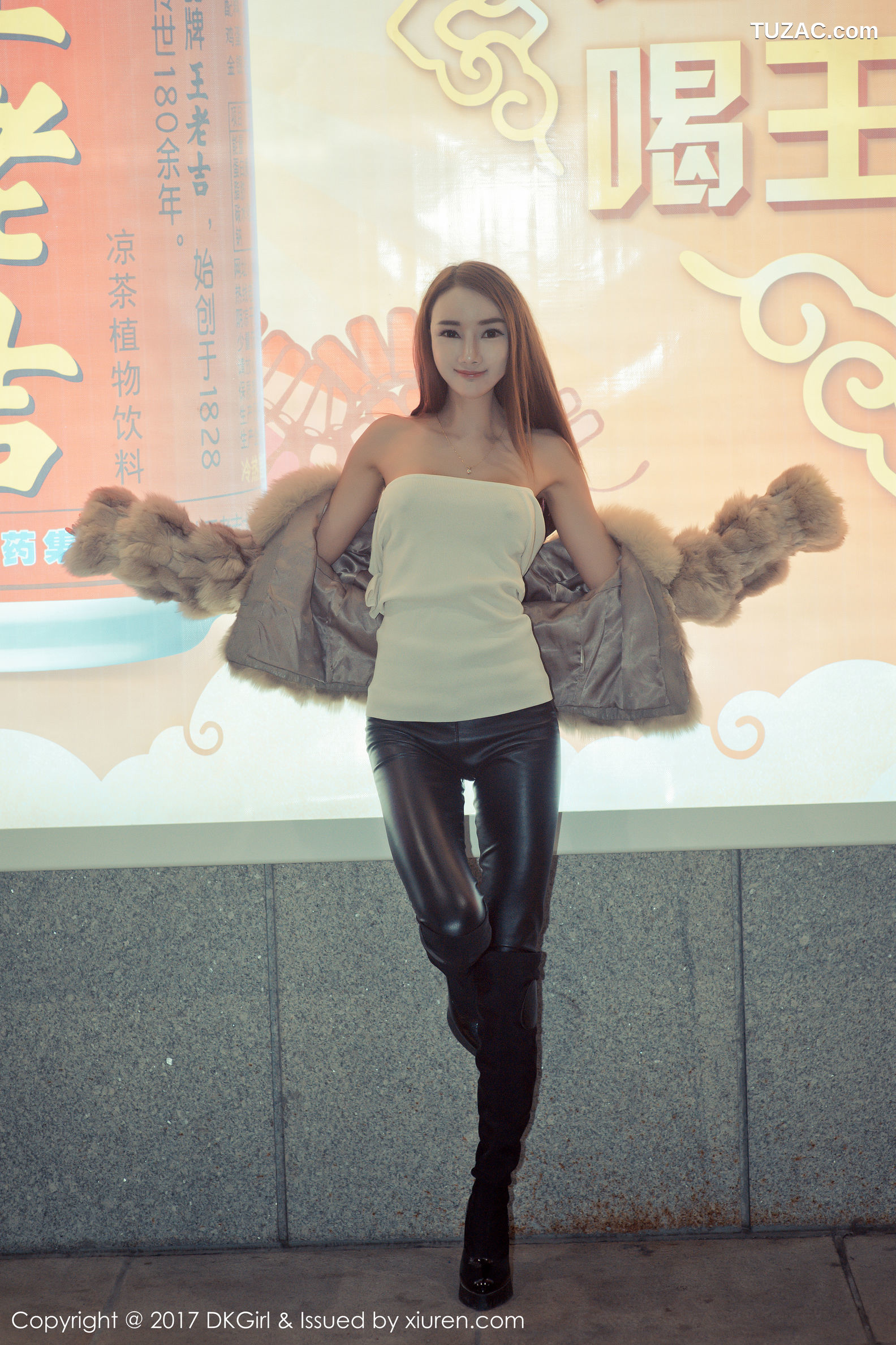 DKGirl御女郎-010-婕西儿jessie-浴室比基尼-外景露出和新春主题