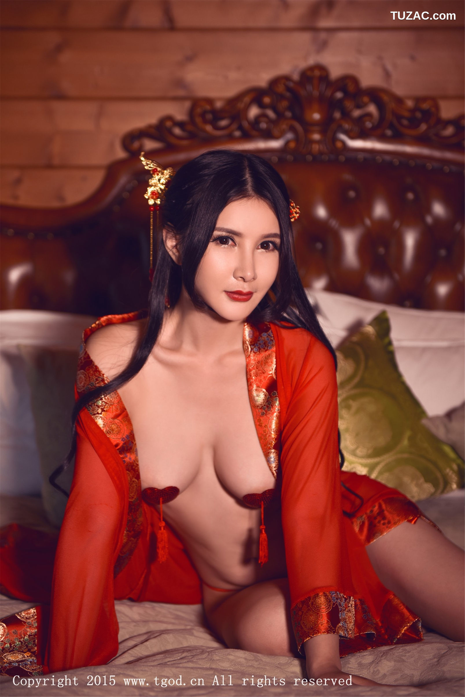 TGOD推女神-2015.10.03-顾欣怡-《云曼旅拍》第四刊-性感黑丝蕾丝美乳