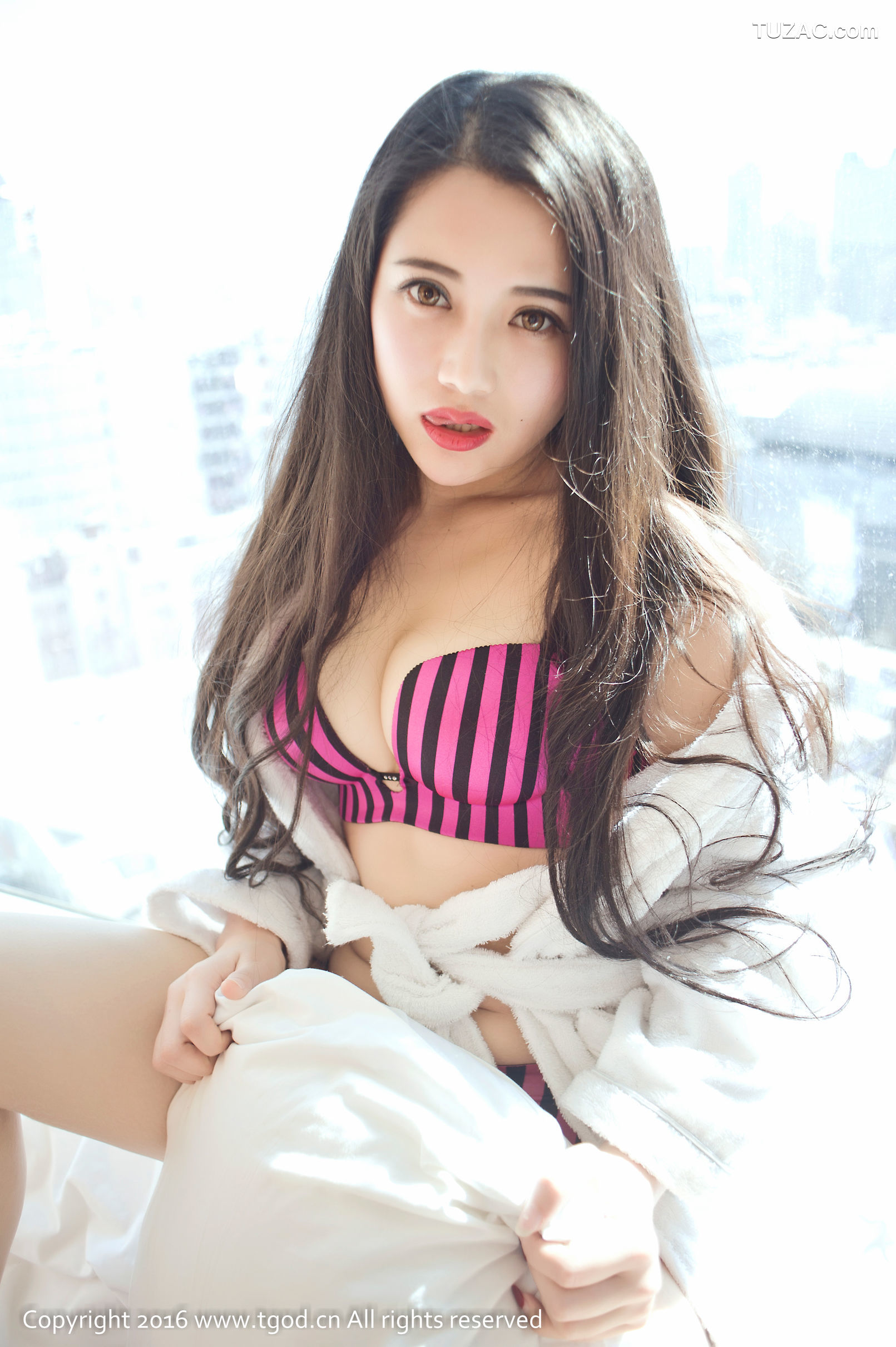 TGOD推女神-2016.04.04-朱小旭-《邻家少女真空装》北方姑娘