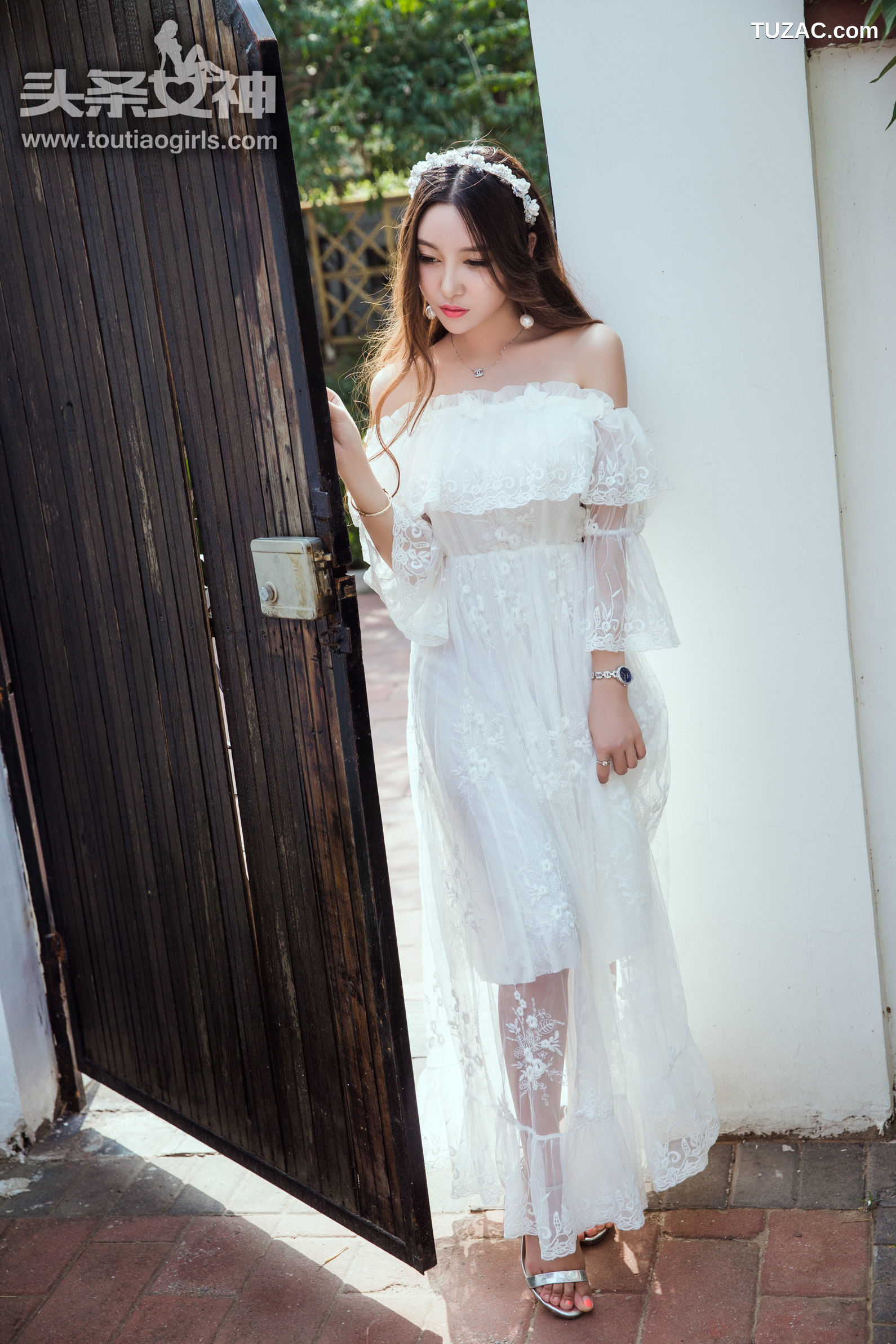 TouTiao头条女神-2017.08.06-李梓熙-《花花仙子》
