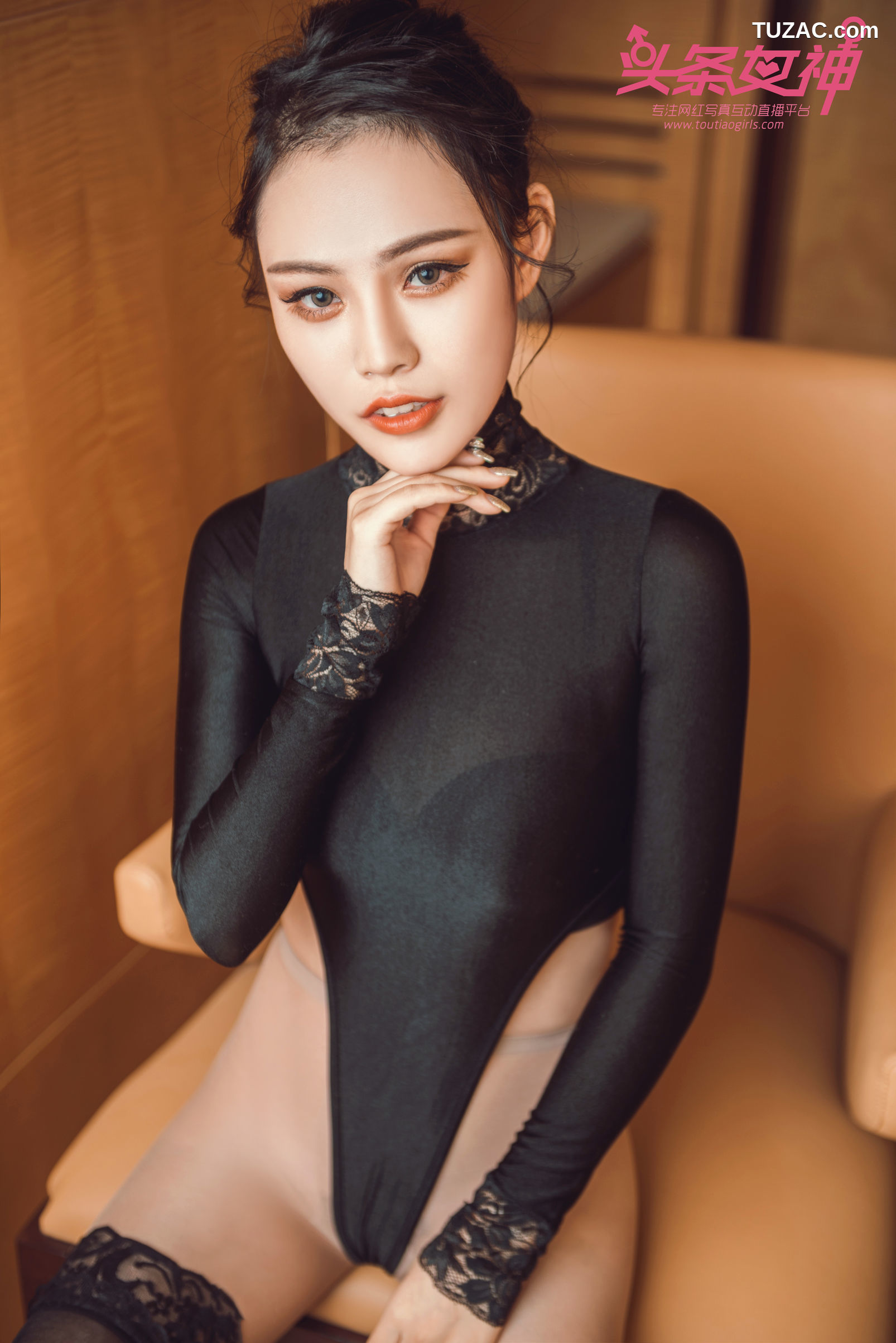 TouTiao头条女神-2017.11.08-Kitty-《泛太平洋-BadBitch》