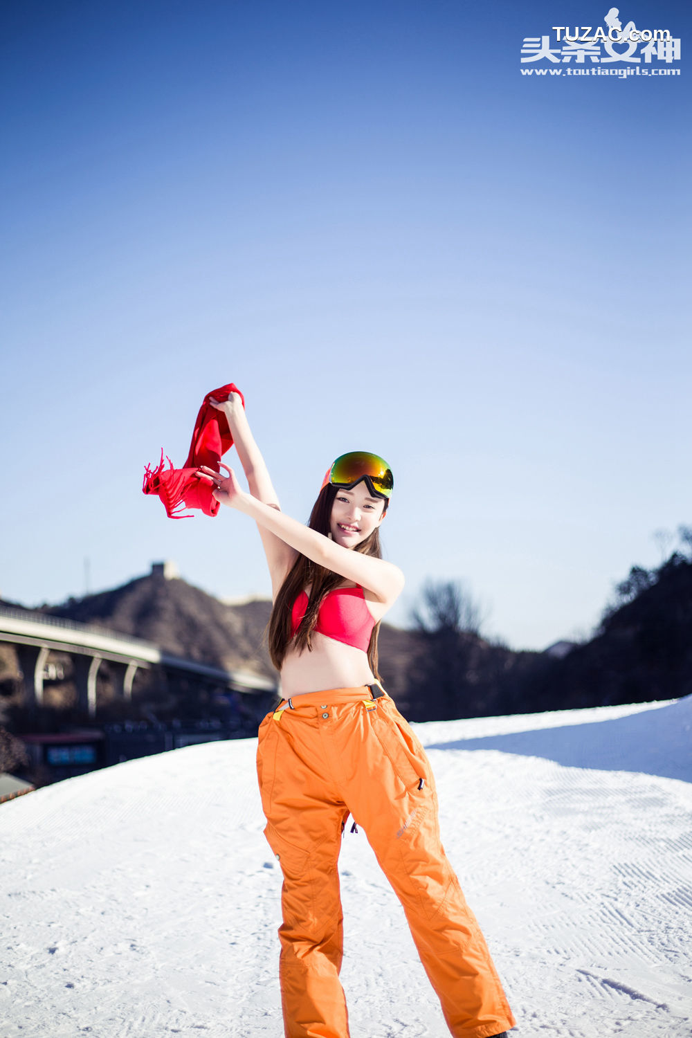 TouTiao头条女神-2018.12.11-崔昭妍-《滑雪比基尼》