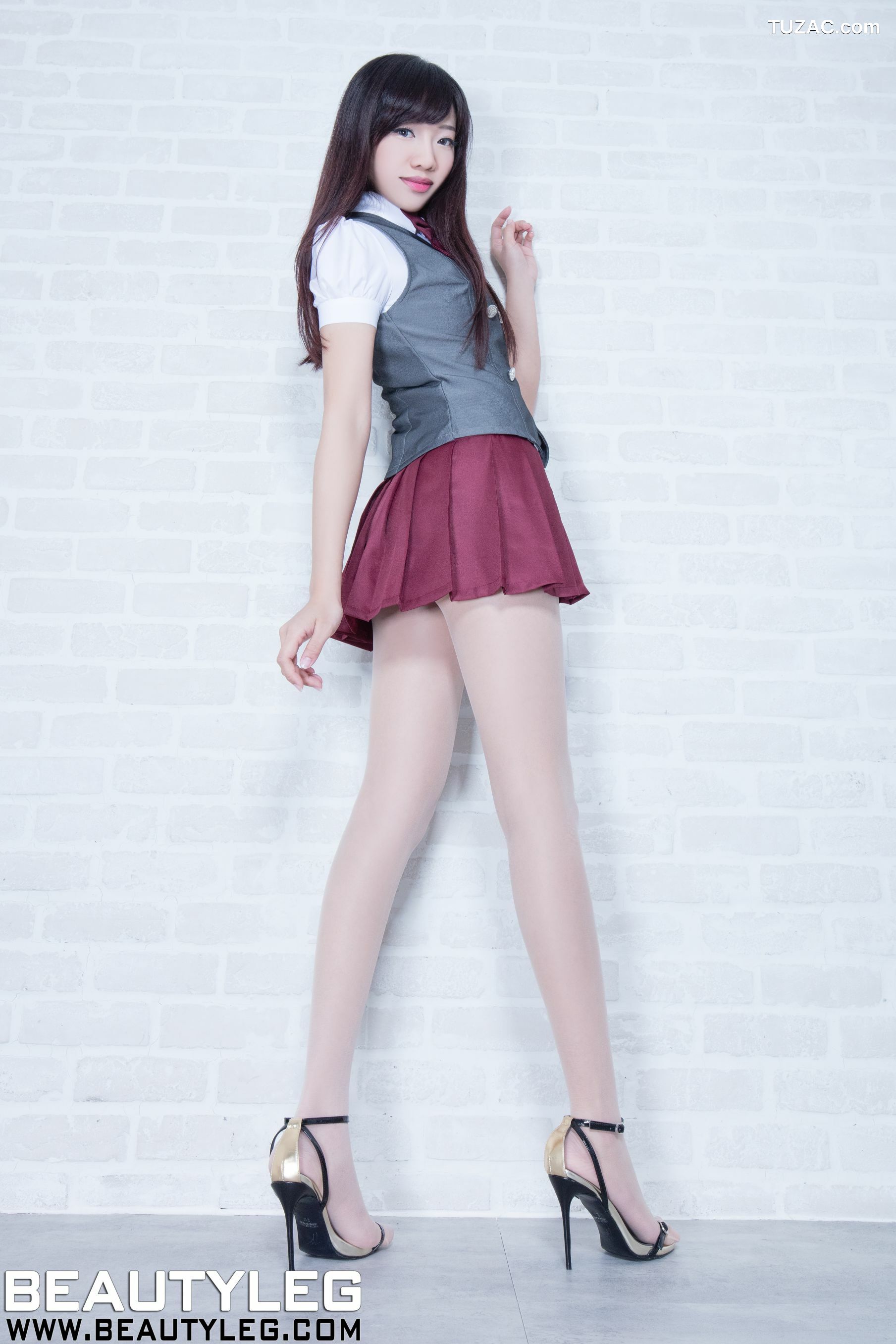 Beautyleg_ No.1411 腿模Celia 丝袜美腿写真集[52P]