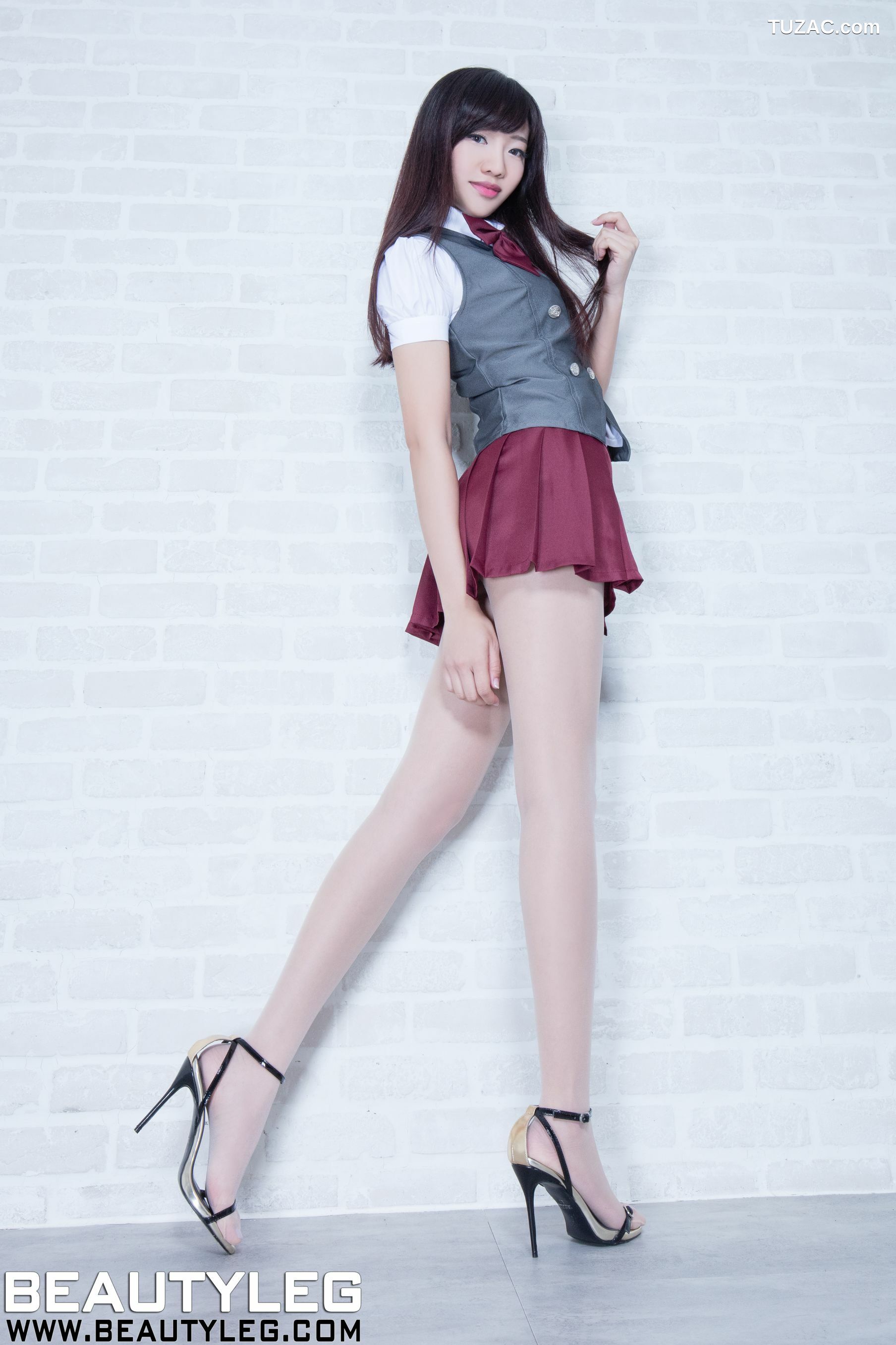 Beautyleg_ No.1411 腿模Celia 丝袜美腿写真集[52P]