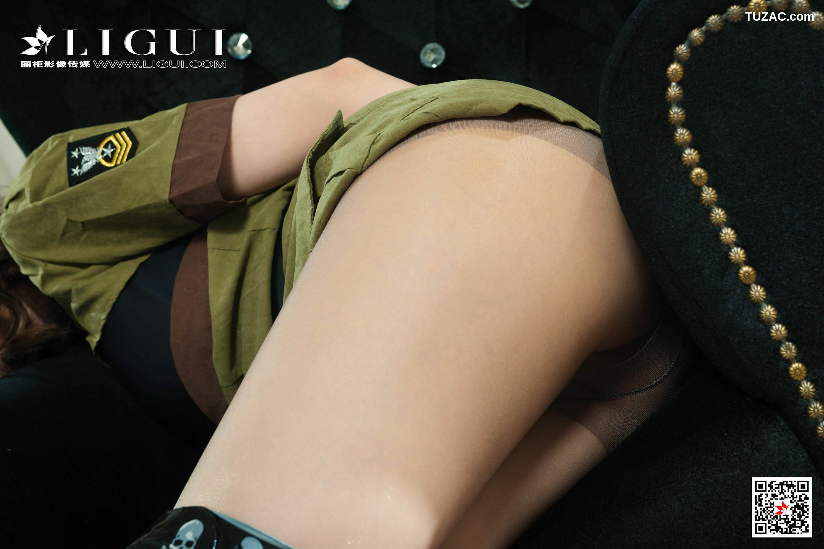 丽柜_ Model 婷婷 《女兵捆绑镣铐》 写真集[63P]