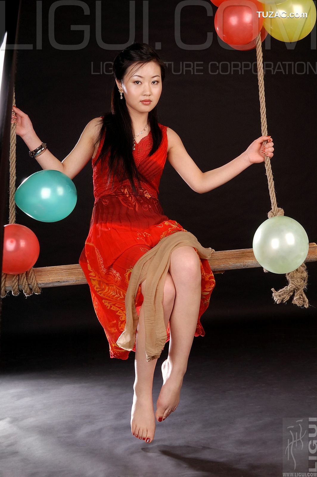 丽柜_ Model 小璐璐《童心未泯》写真集图片[42P]