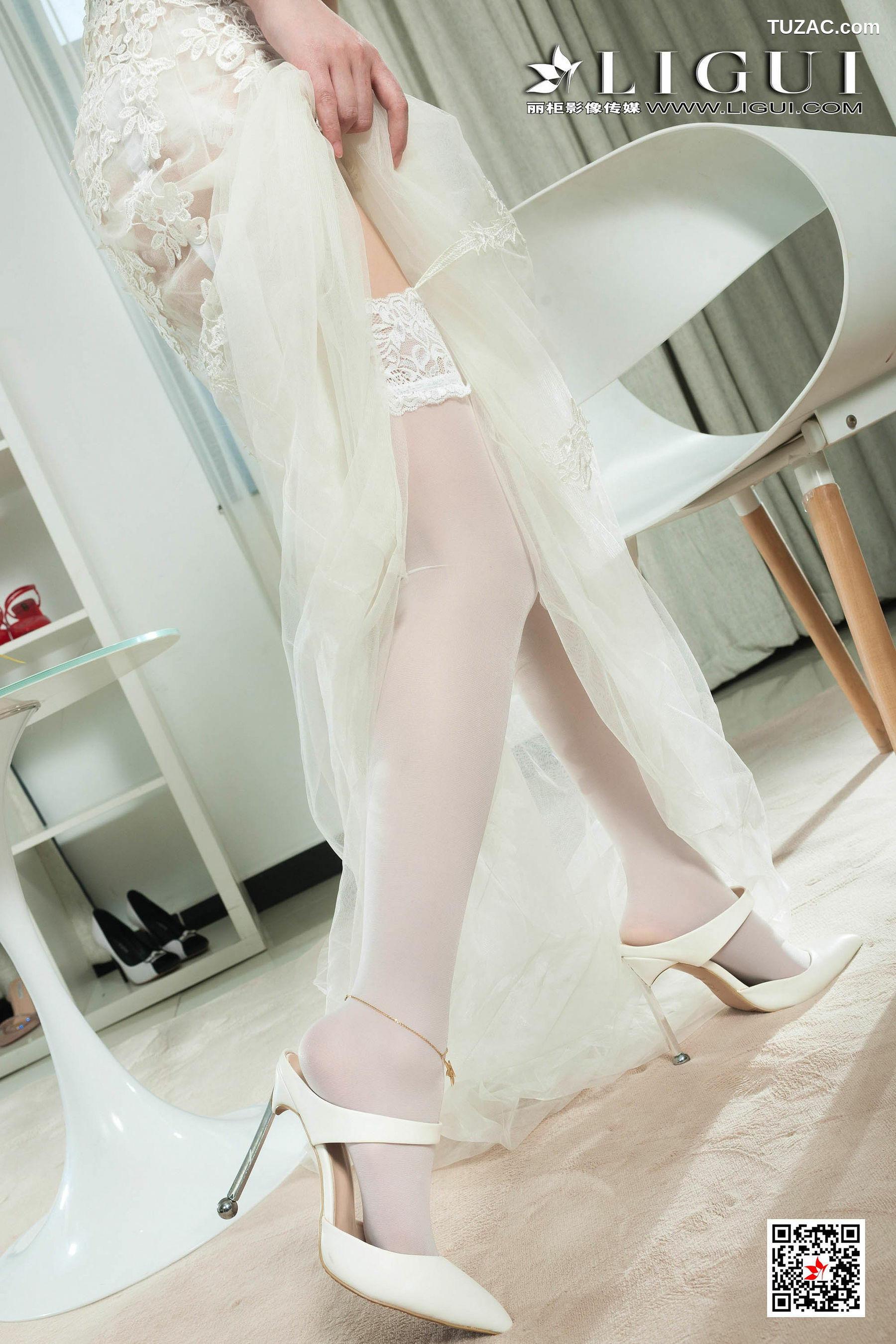 丽柜_ Model 洋洋 《婚纱美束》 写真集[72P]