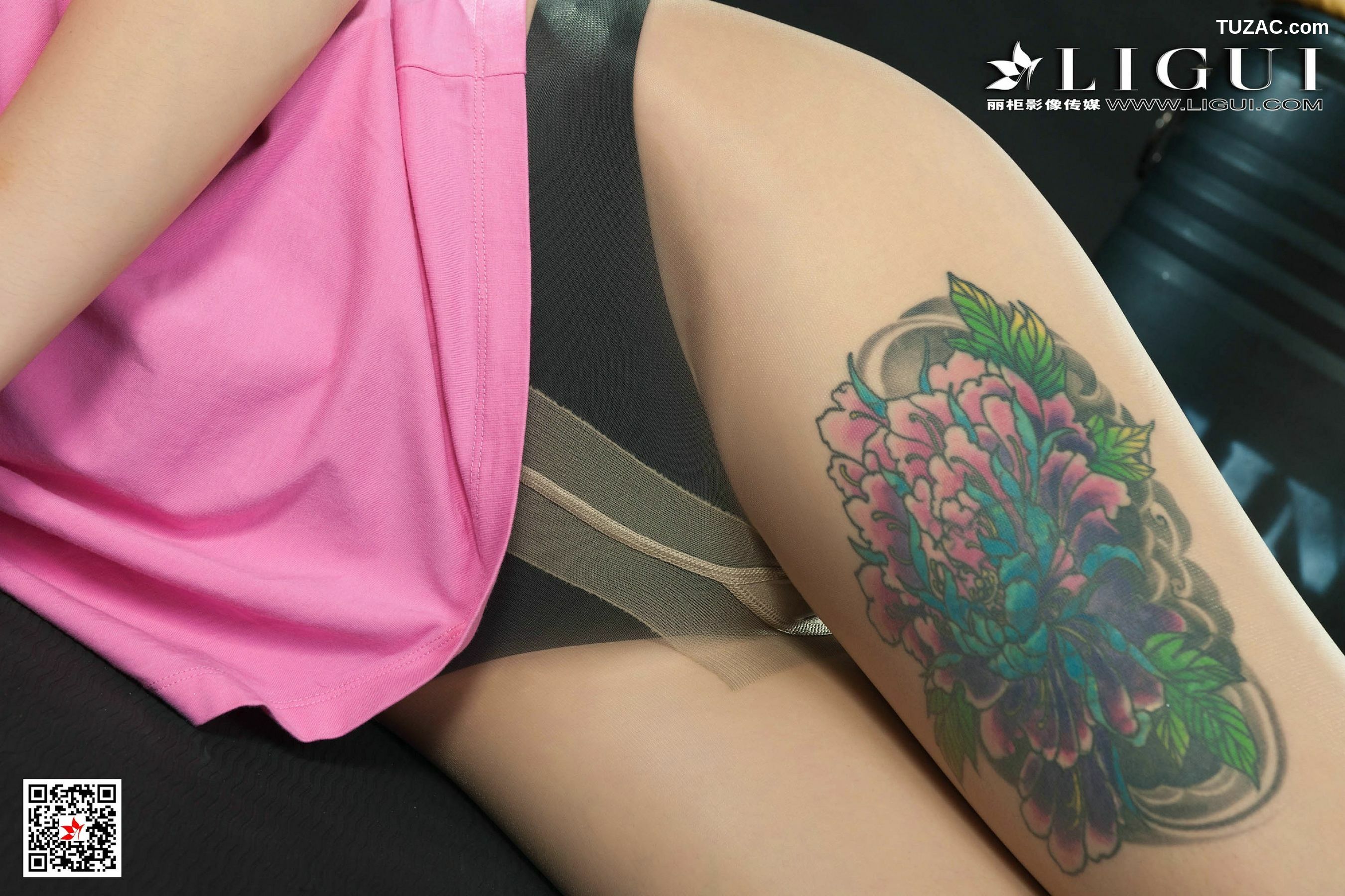丽柜_ Model 甜甜 - 滑板车女郎[67P]
