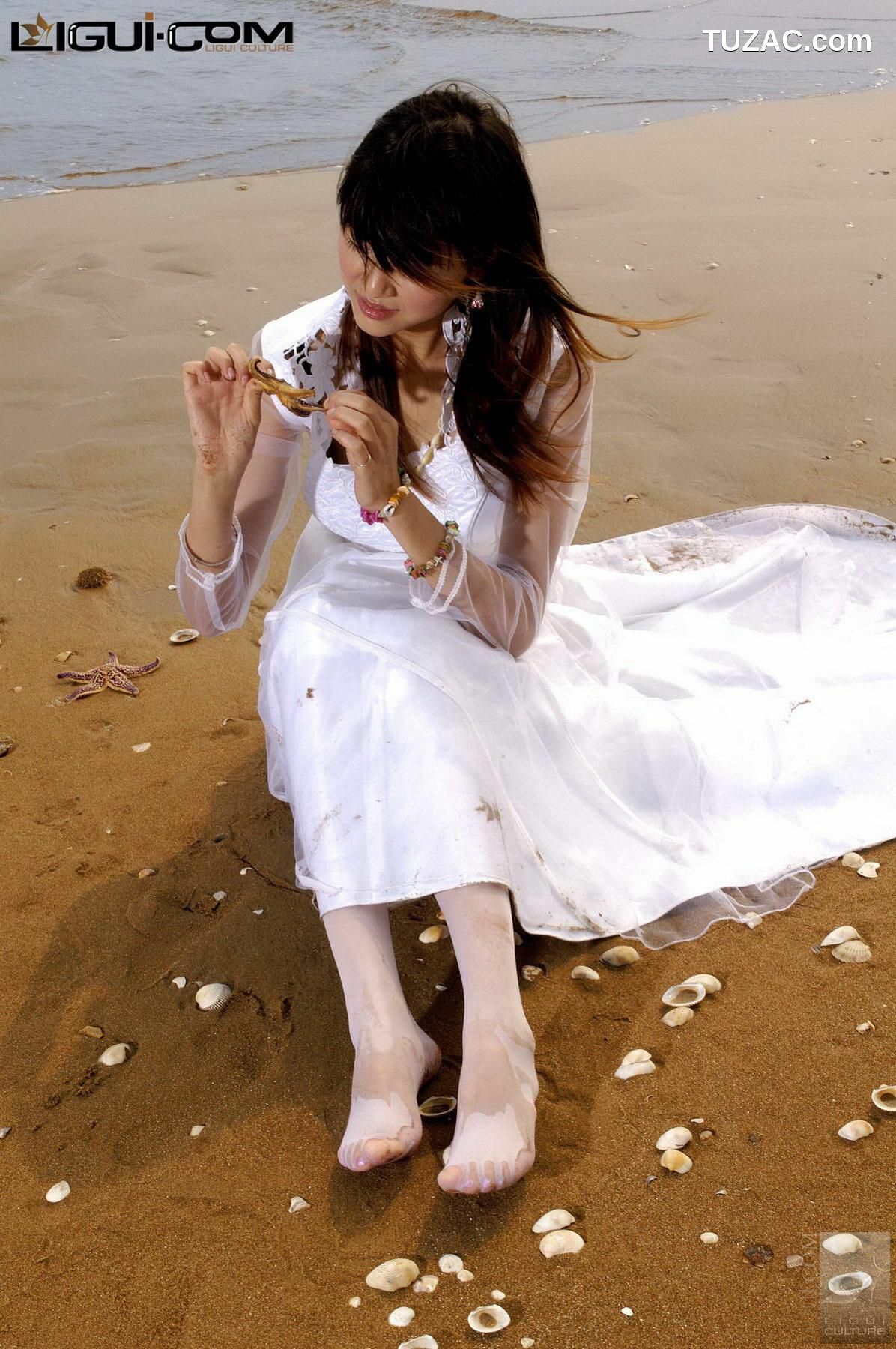 丽柜_ Model 菲儿《丝袜版白雪公主》丝足写真图片[19P]