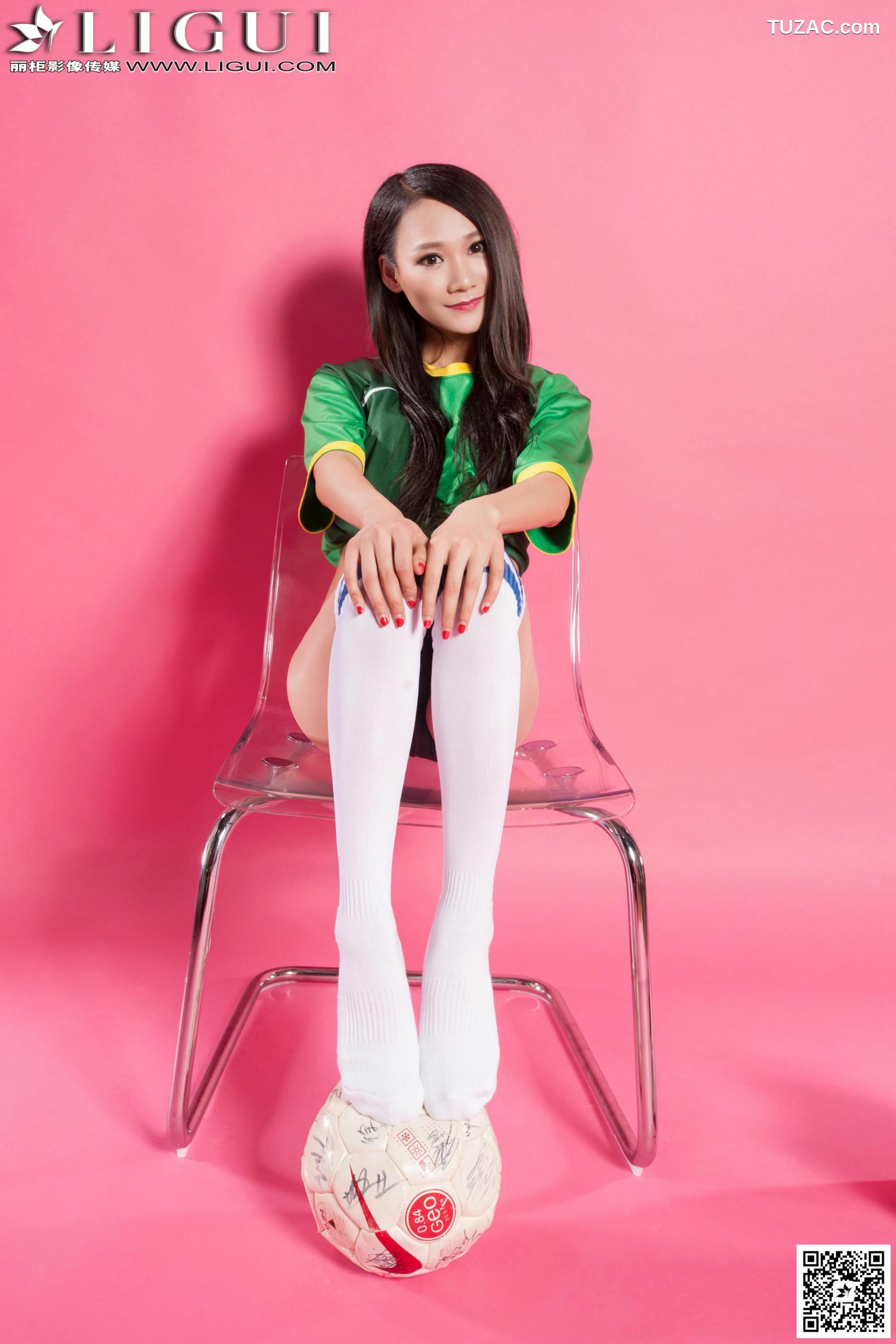 丽柜_Model 曼蒂《足球宝贝》 美腿玉足写真图片[48P]
