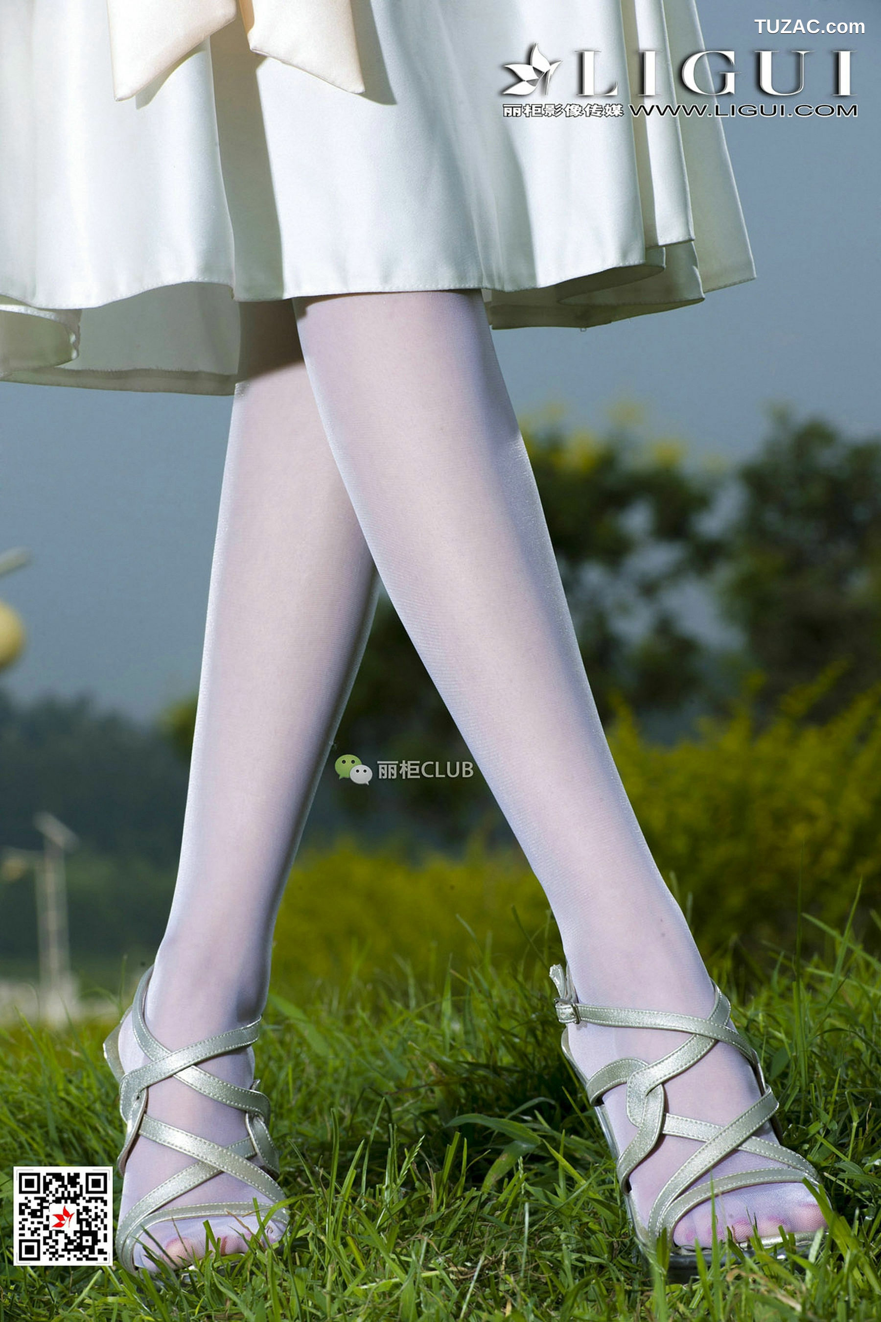 丽柜_Model 雪儿《白丝+抹胸礼服》 写真集[53P]