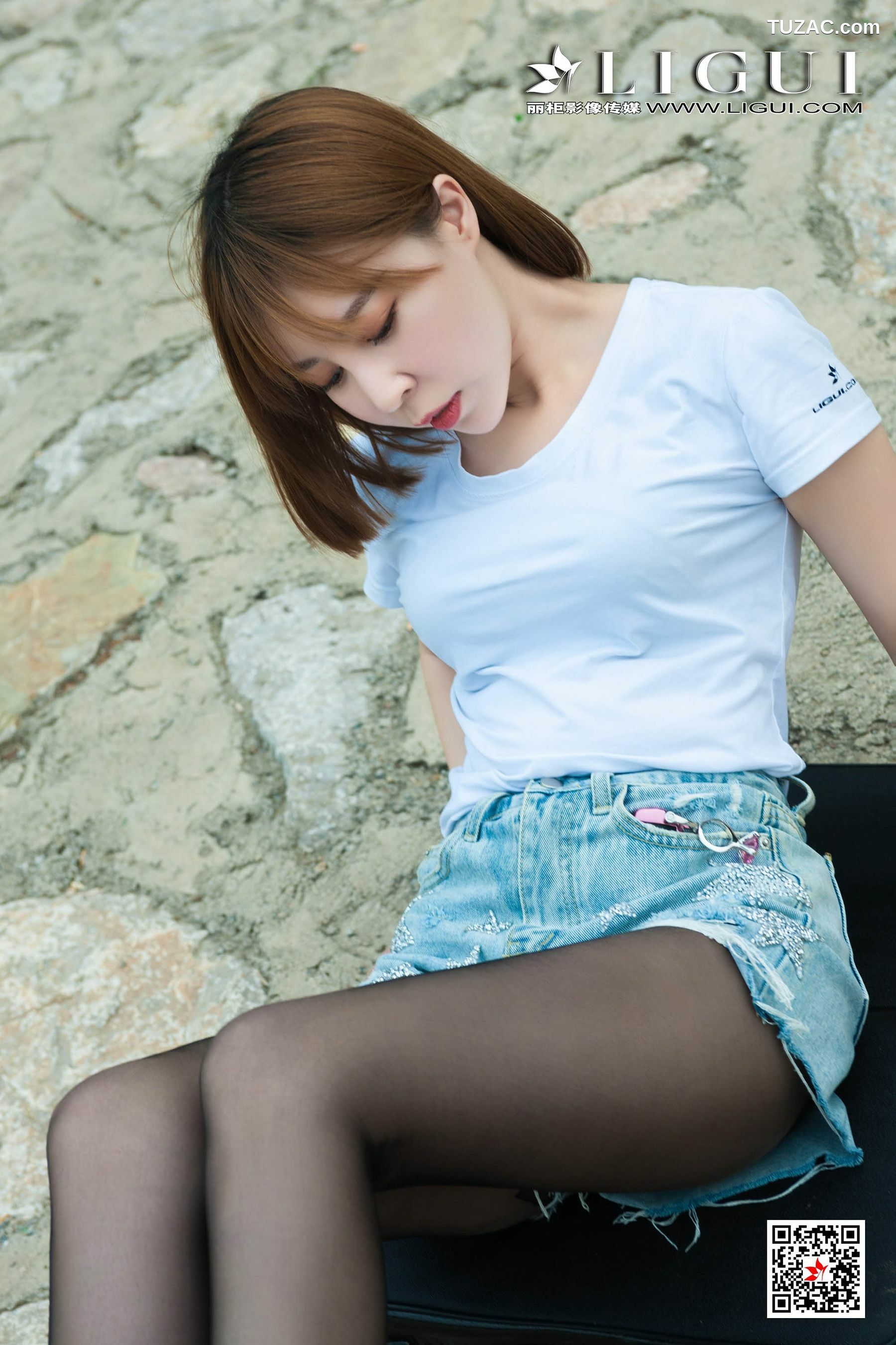 丽柜_《环保天使》 美腿丝足写真集[71P]