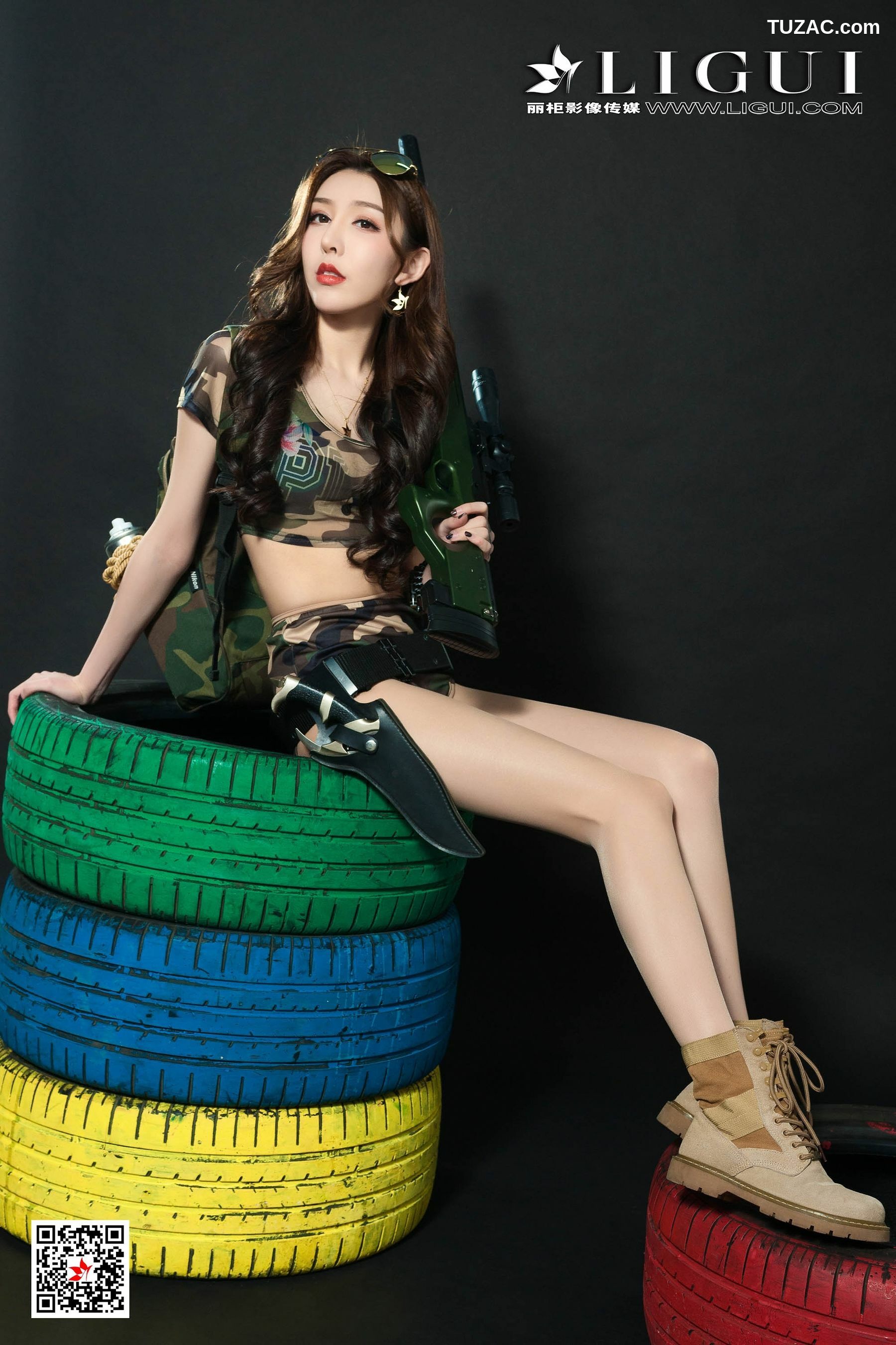 丽柜_兔子《迷彩女兵COS》 美腿丝足 写真集[87P]