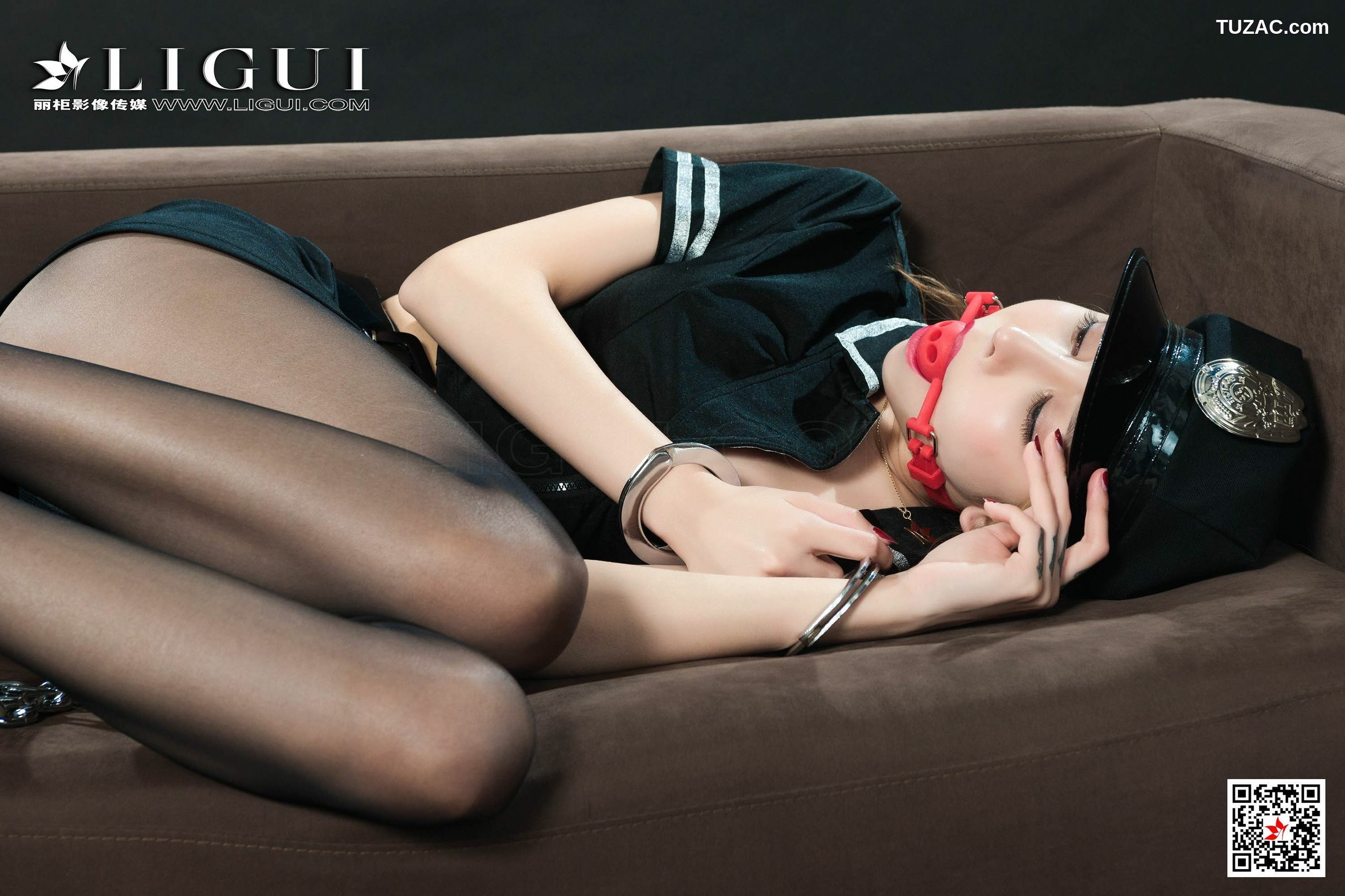 丽柜_兔子《黑丝女警镣铐》 网络丽人 写真集[61P]