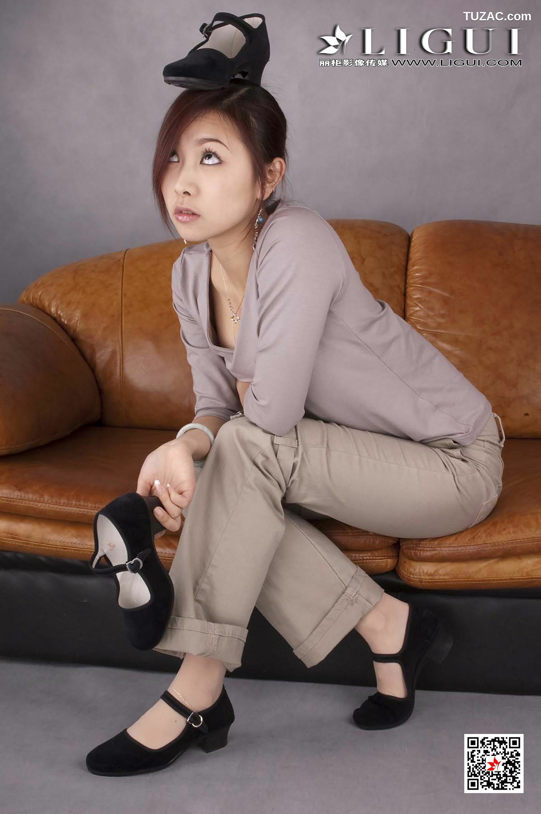 丽柜_雅诗《复古美脚》 网络丽人 写真集[79P]