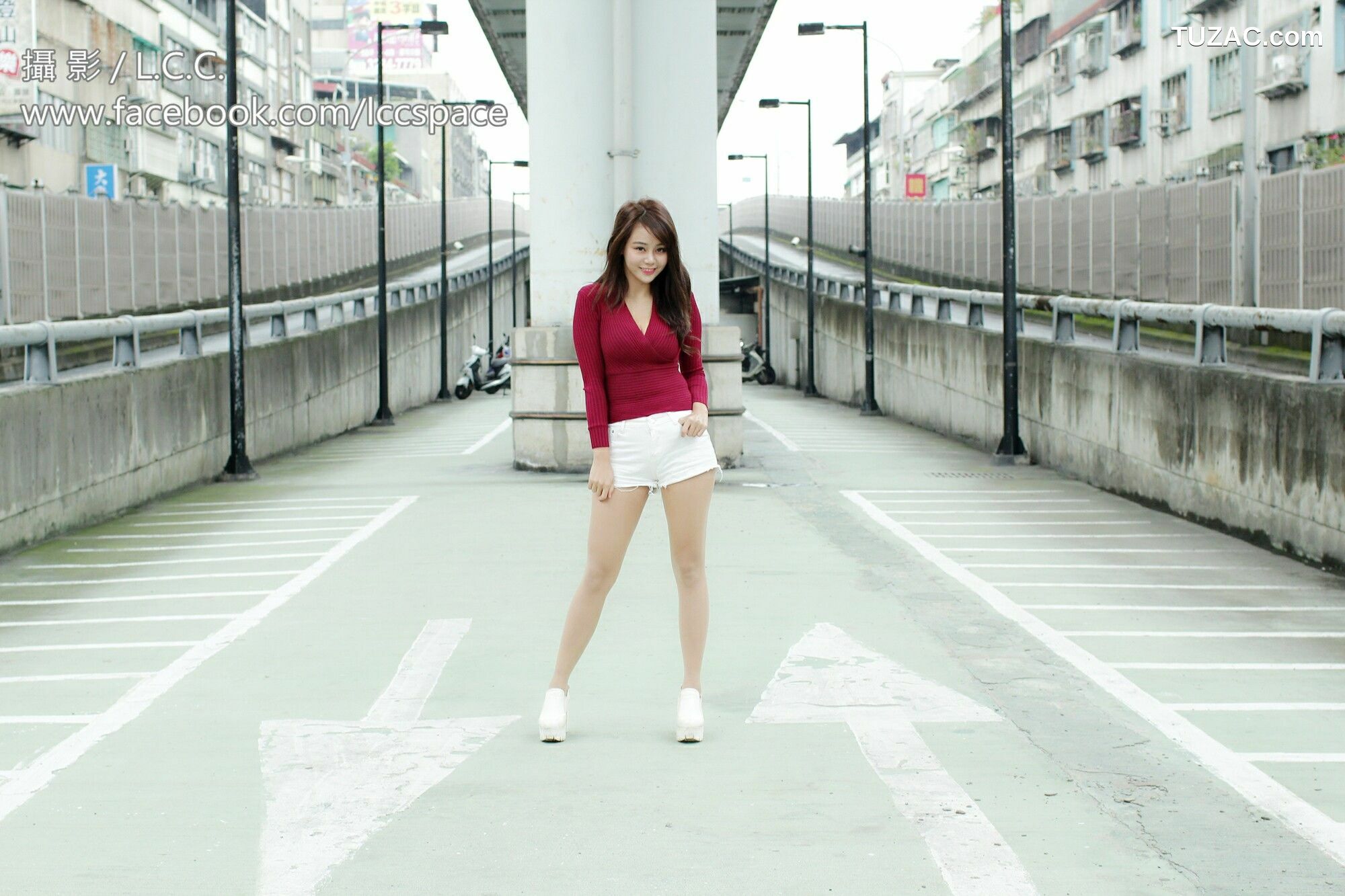 台湾正妹_ Candy孙卉彤《環南公寓作品》 写真集[46P]