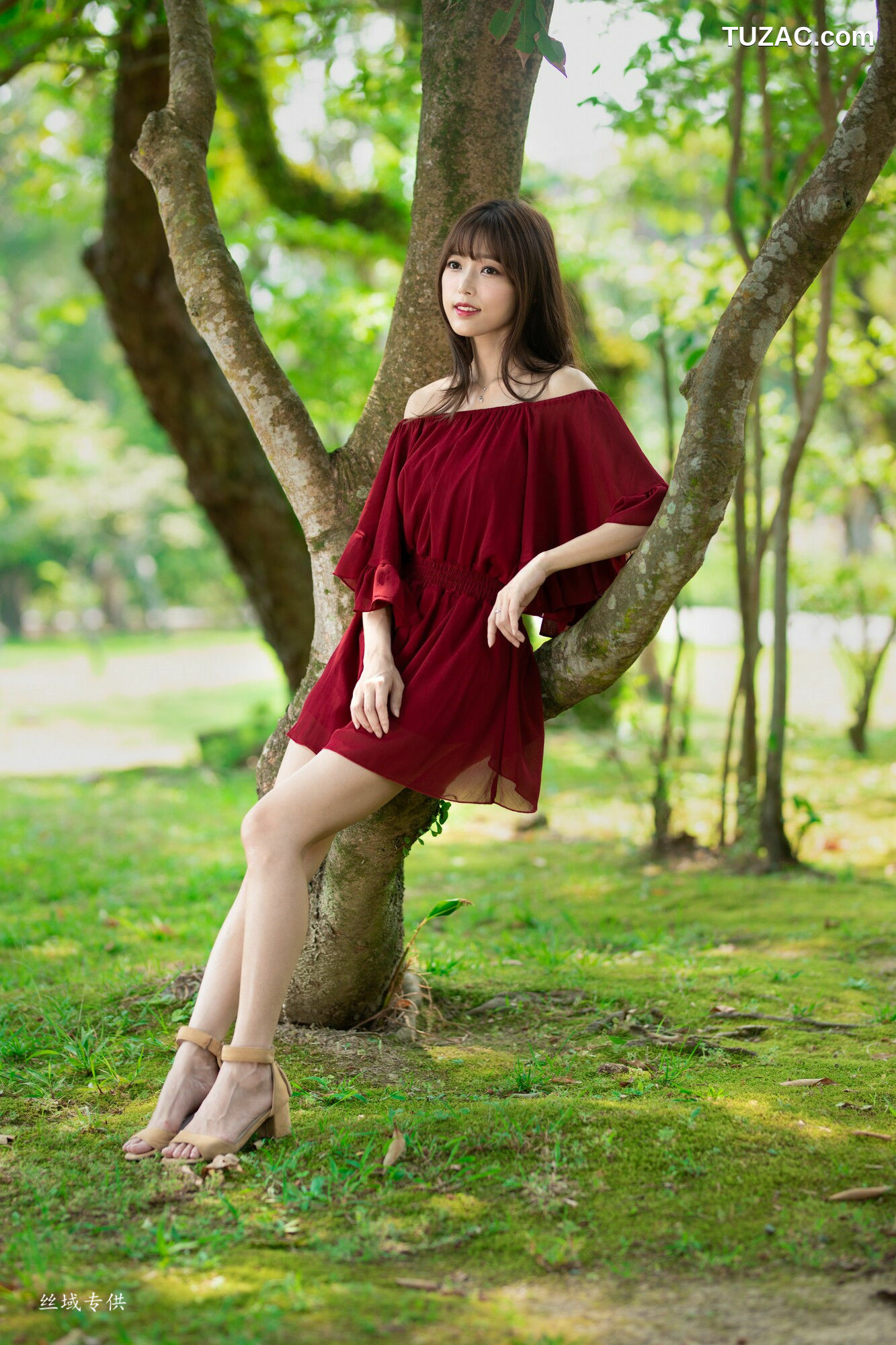 台湾正妹_ Lady憶憶/彭丽嘉《士林官邸》 写真集[64P]