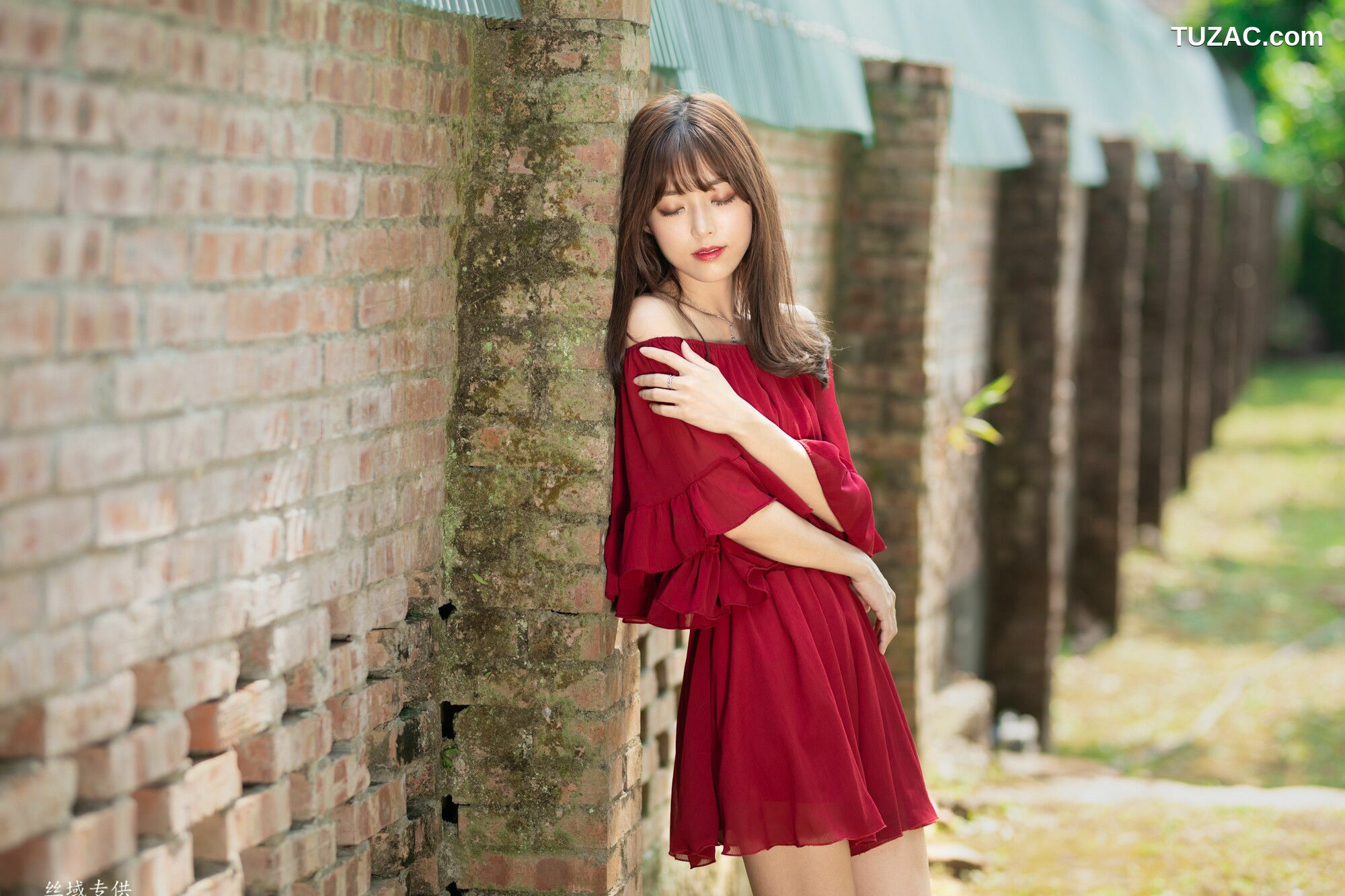 台湾正妹_ Lady憶憶/彭丽嘉《士林官邸》 写真集[64P]