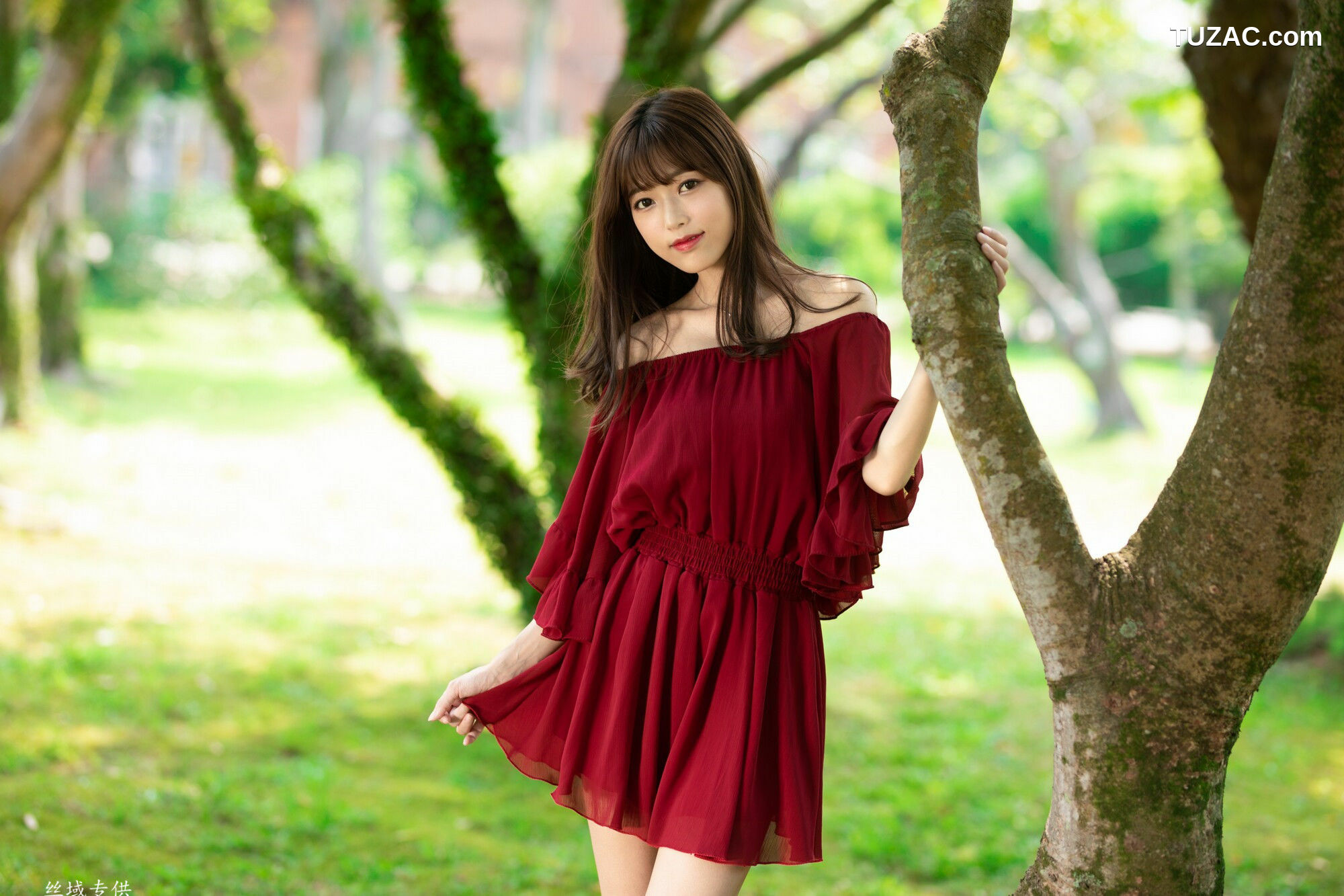 台湾正妹_ Lady憶憶/彭丽嘉《士林官邸》 写真集[64P]
