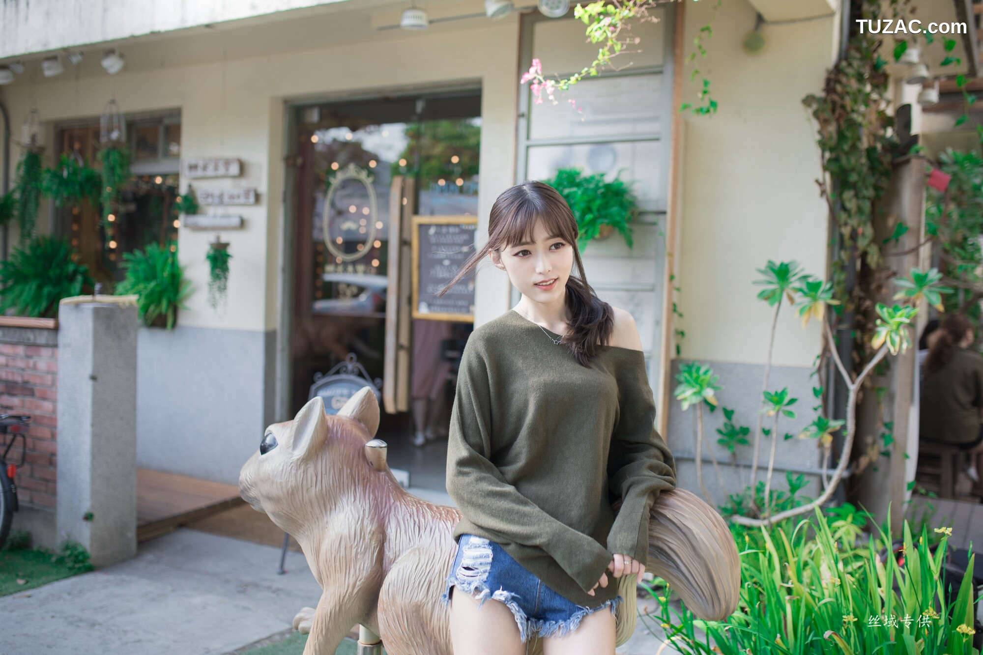 台湾正妹_ 億億 - 審計新村小清新外拍 写真集[86P]