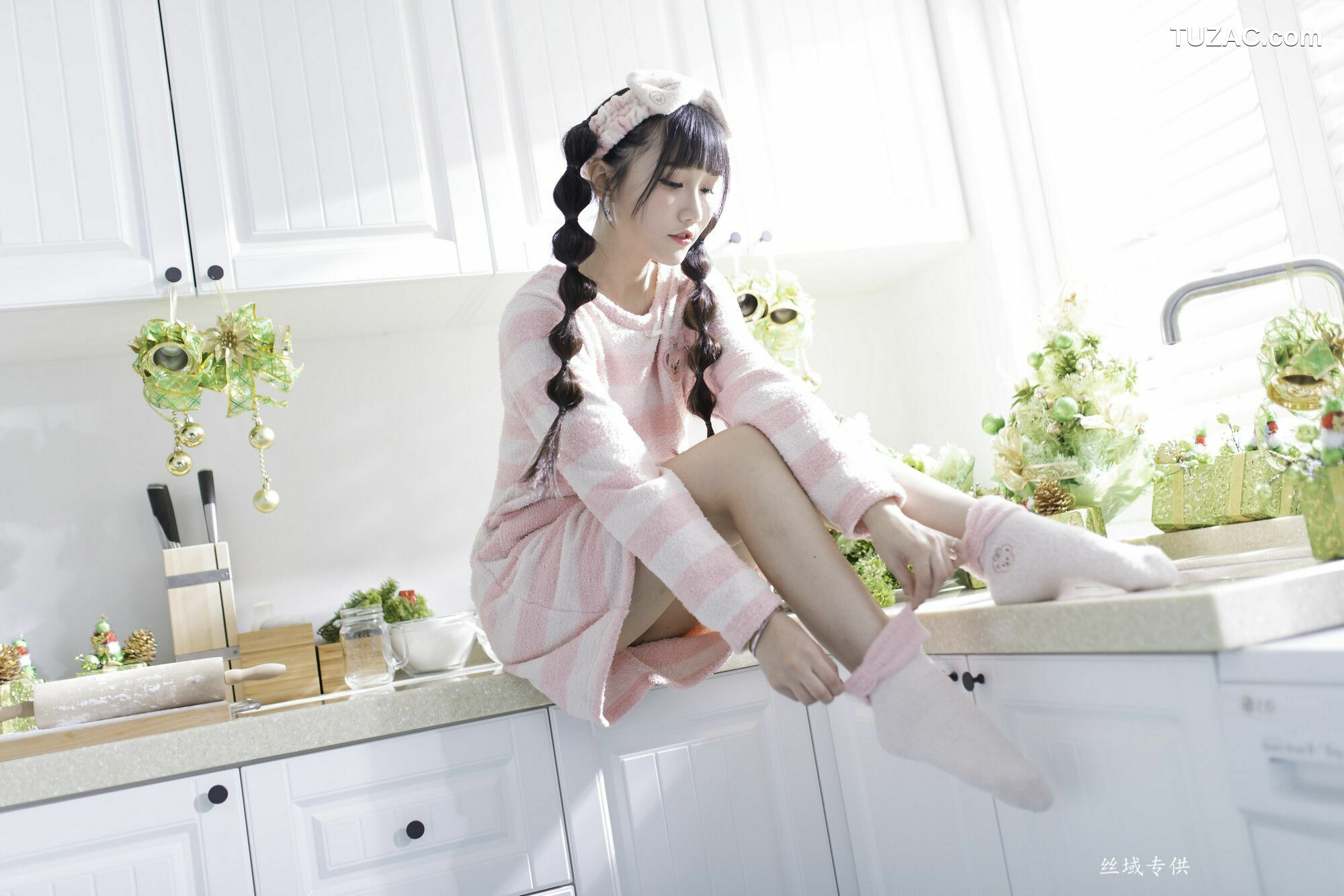 台湾正妹_ 喬喬兒《琴棚》 写真集[41P]
