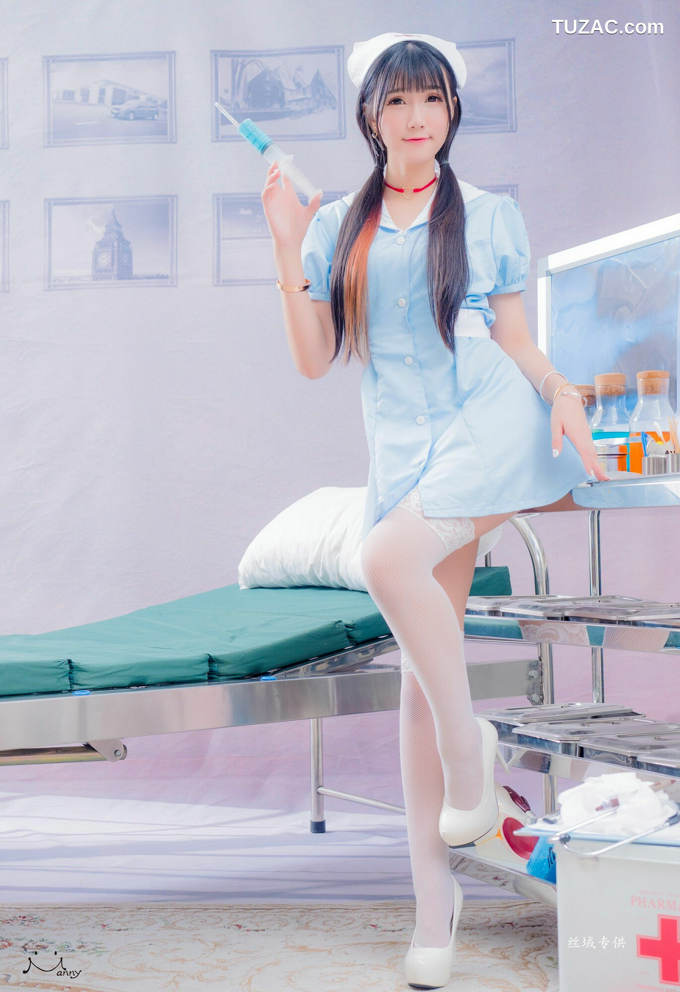 台湾正妹_ 喬喬兒《粉蓝護士風》 写真集[24P]