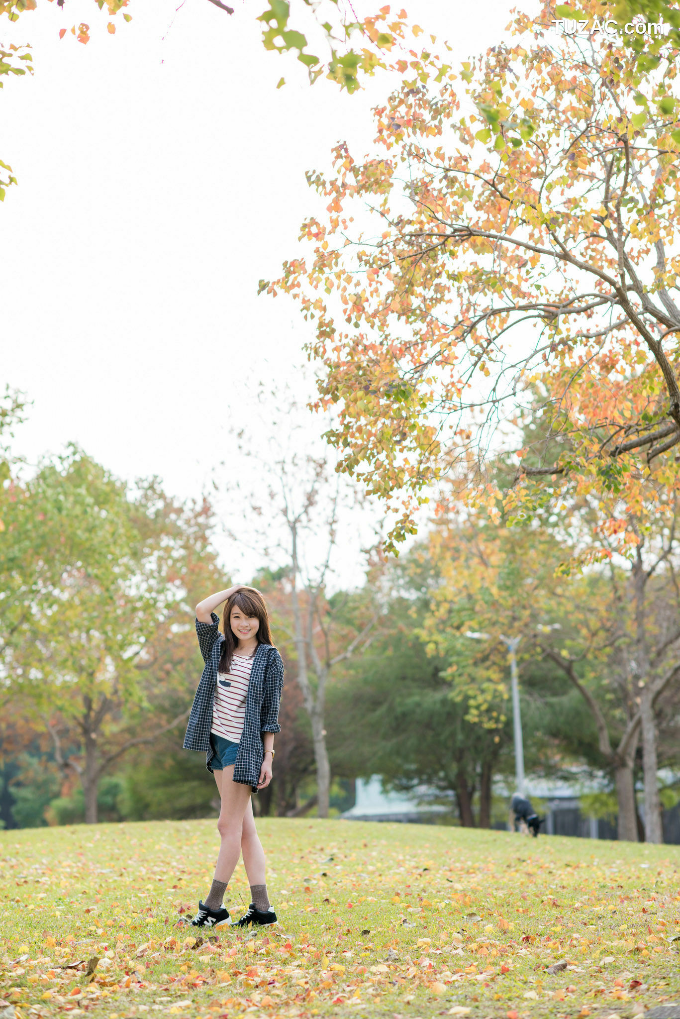 台湾正妹_ 孙佳歆《秋日小妹》写真集[22P]