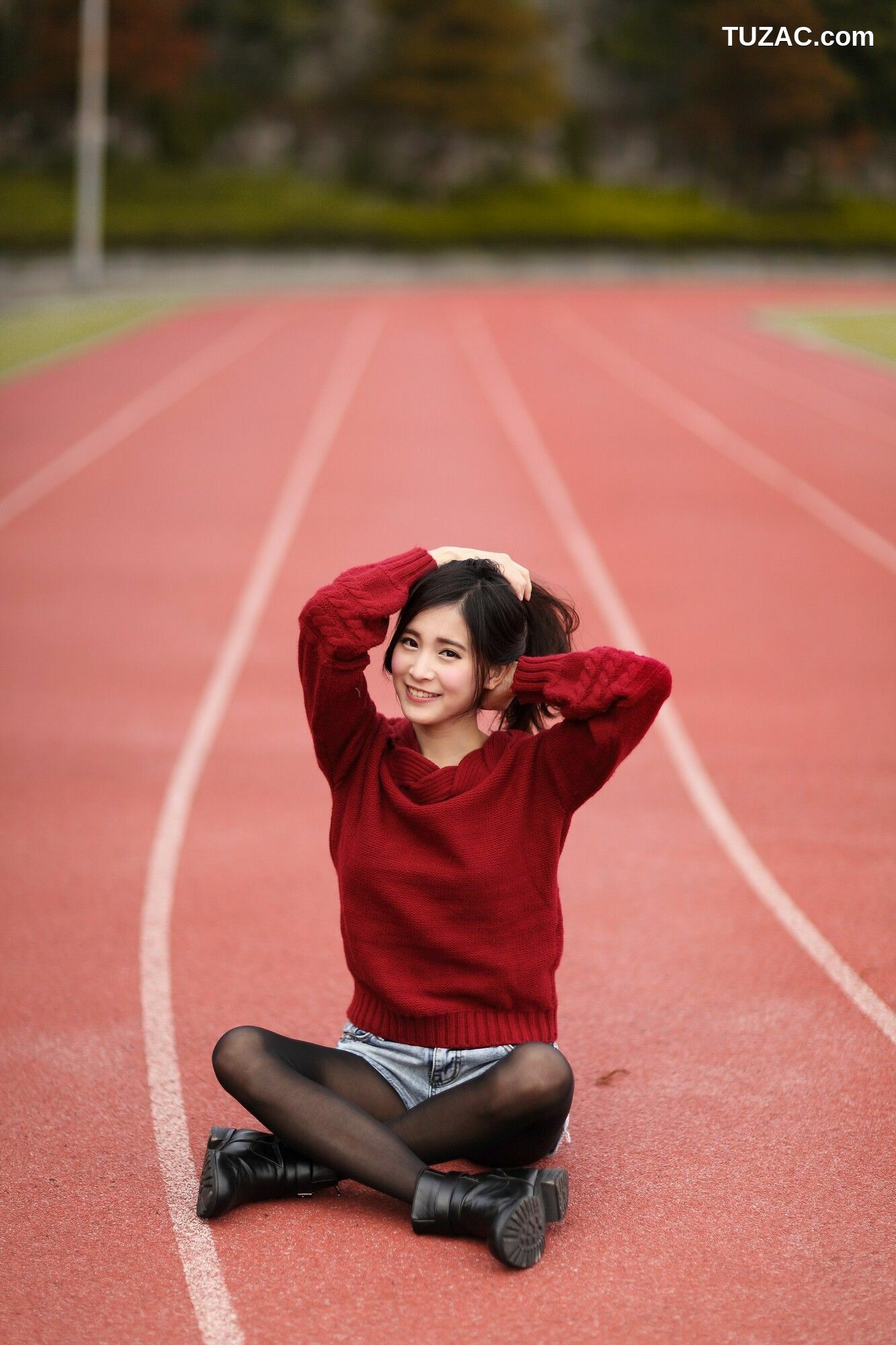 台湾正妹_ 孟洁 (两套服装） 写真集[89P]