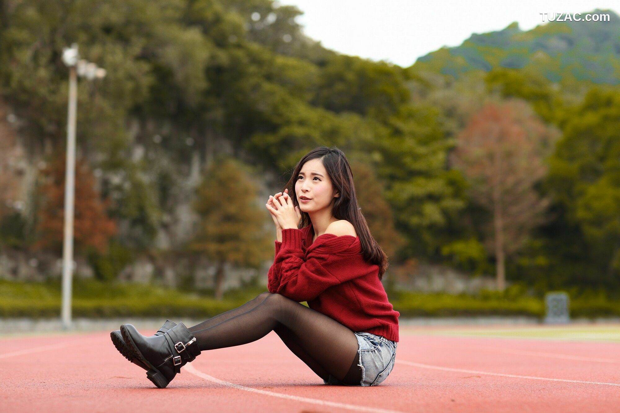 台湾正妹_ 孟洁 (两套服装） 写真集[89P]