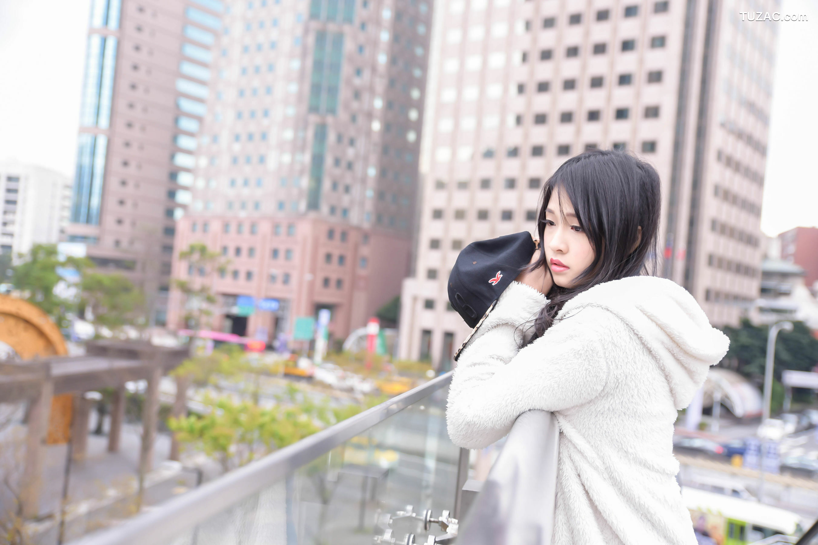 台湾正妹_ 小枫《信義區外拍》写真集[94P]