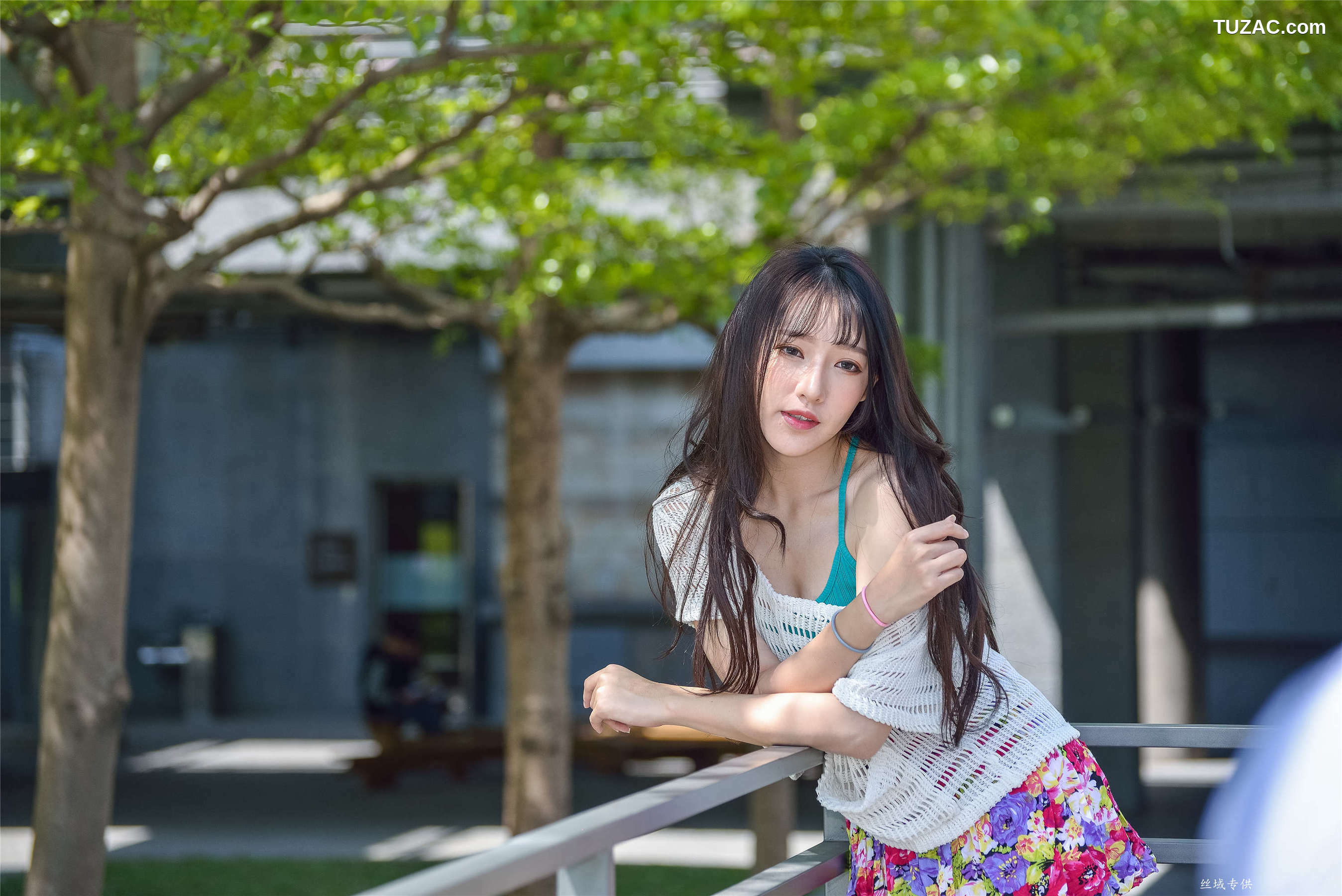 台湾正妹_ 比比《國美.時裝》清新外拍 写真集[107P]