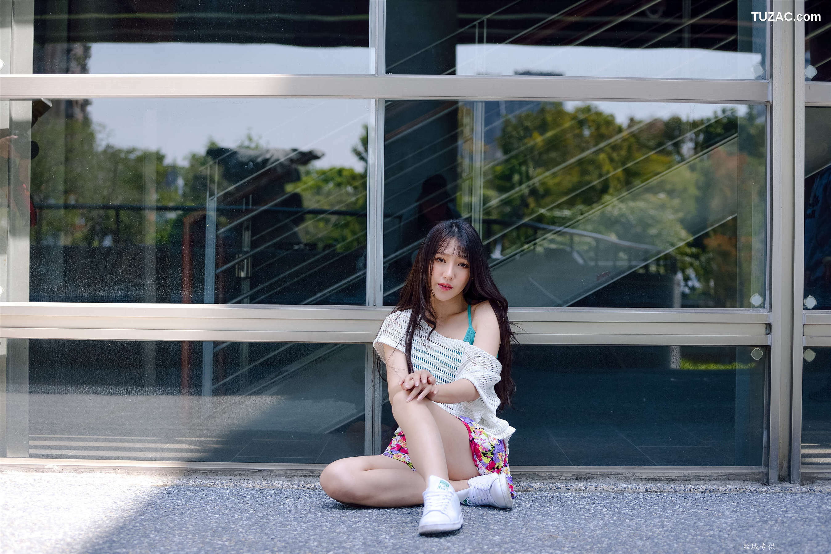 台湾正妹_ 比比《國美.時裝》清新外拍 写真集[107P]