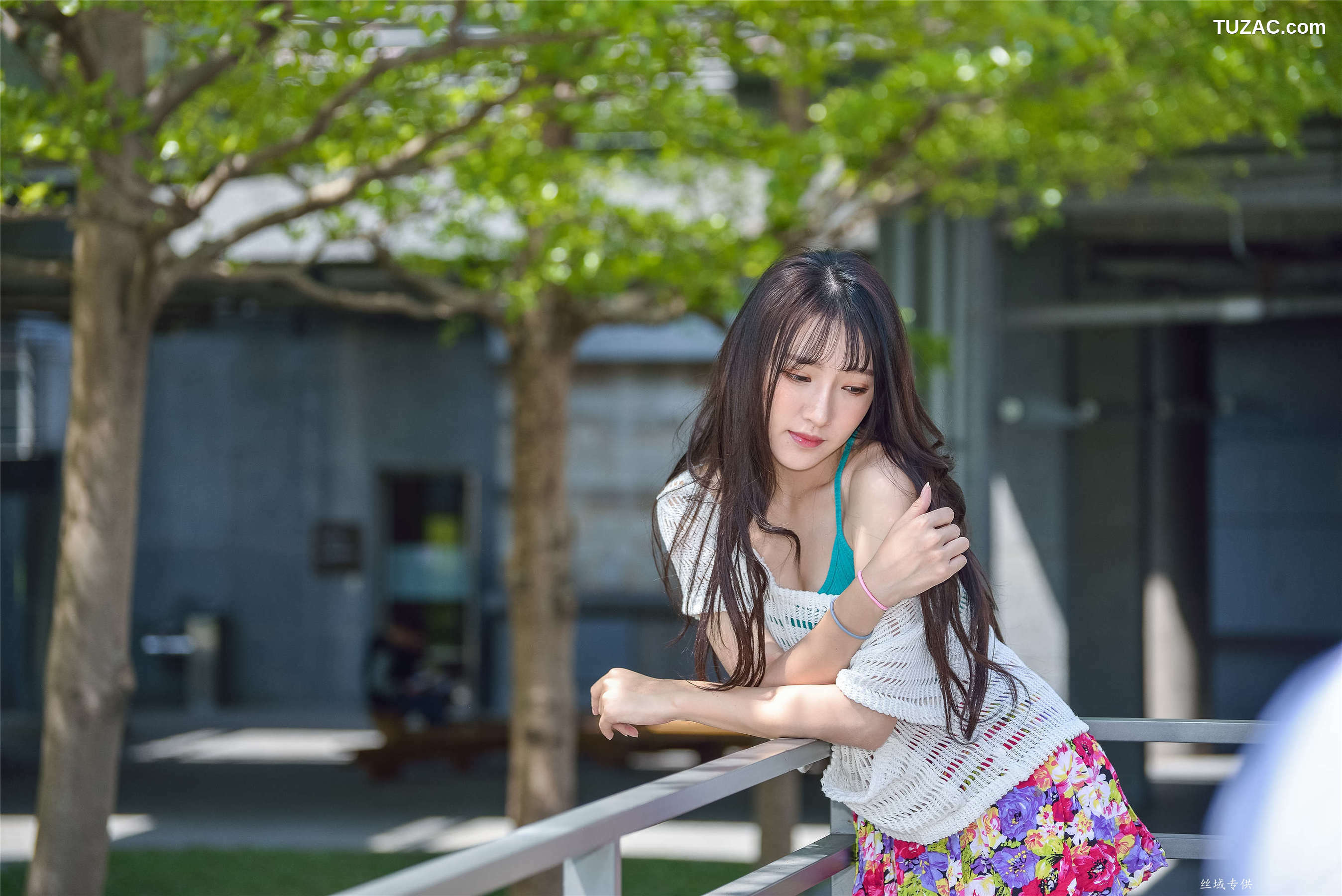 台湾正妹_ 比比《國美.時裝》清新外拍 写真集[107P]