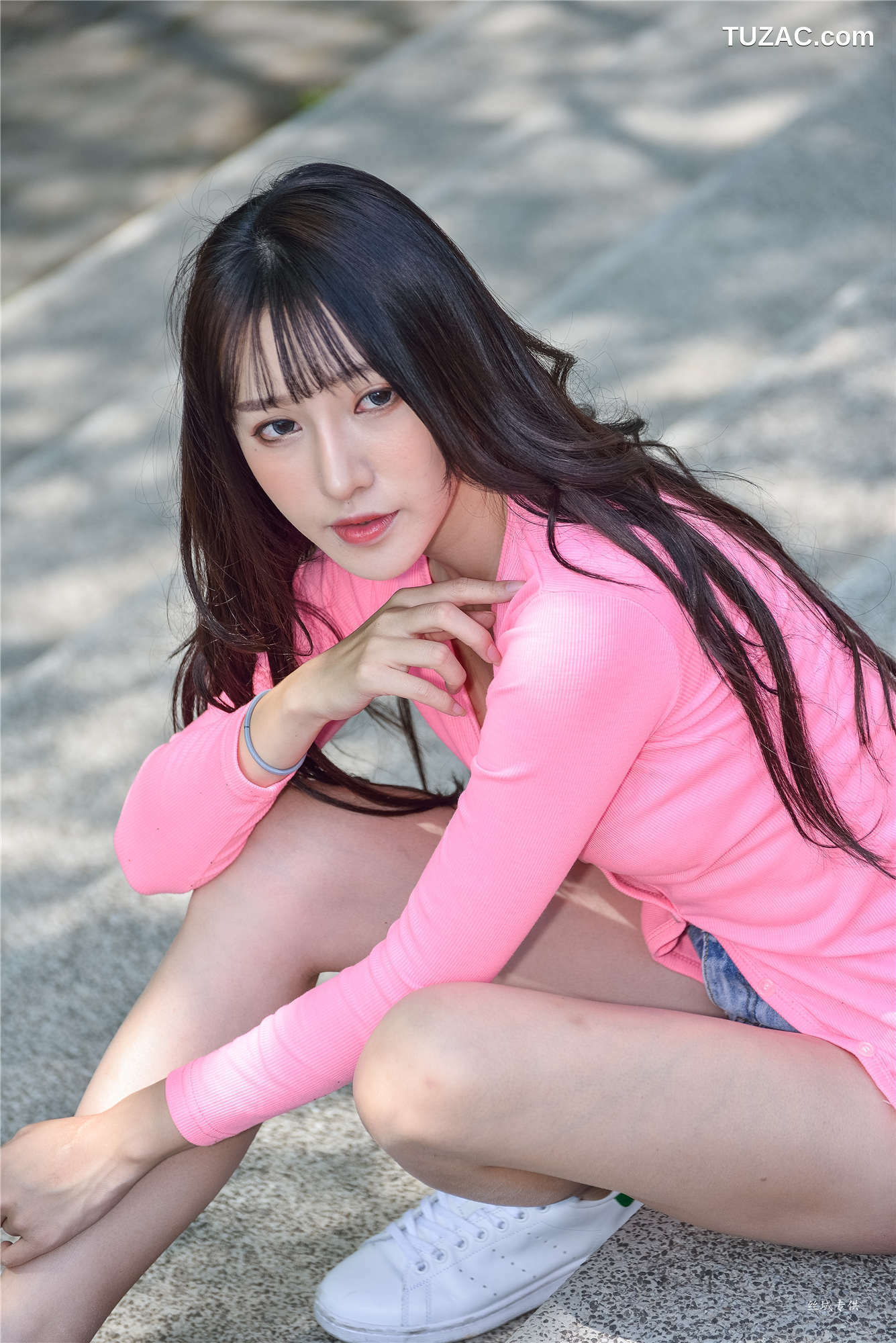台湾正妹_ 比比《國美.時裝》牛仔街拍 写真集[147P]