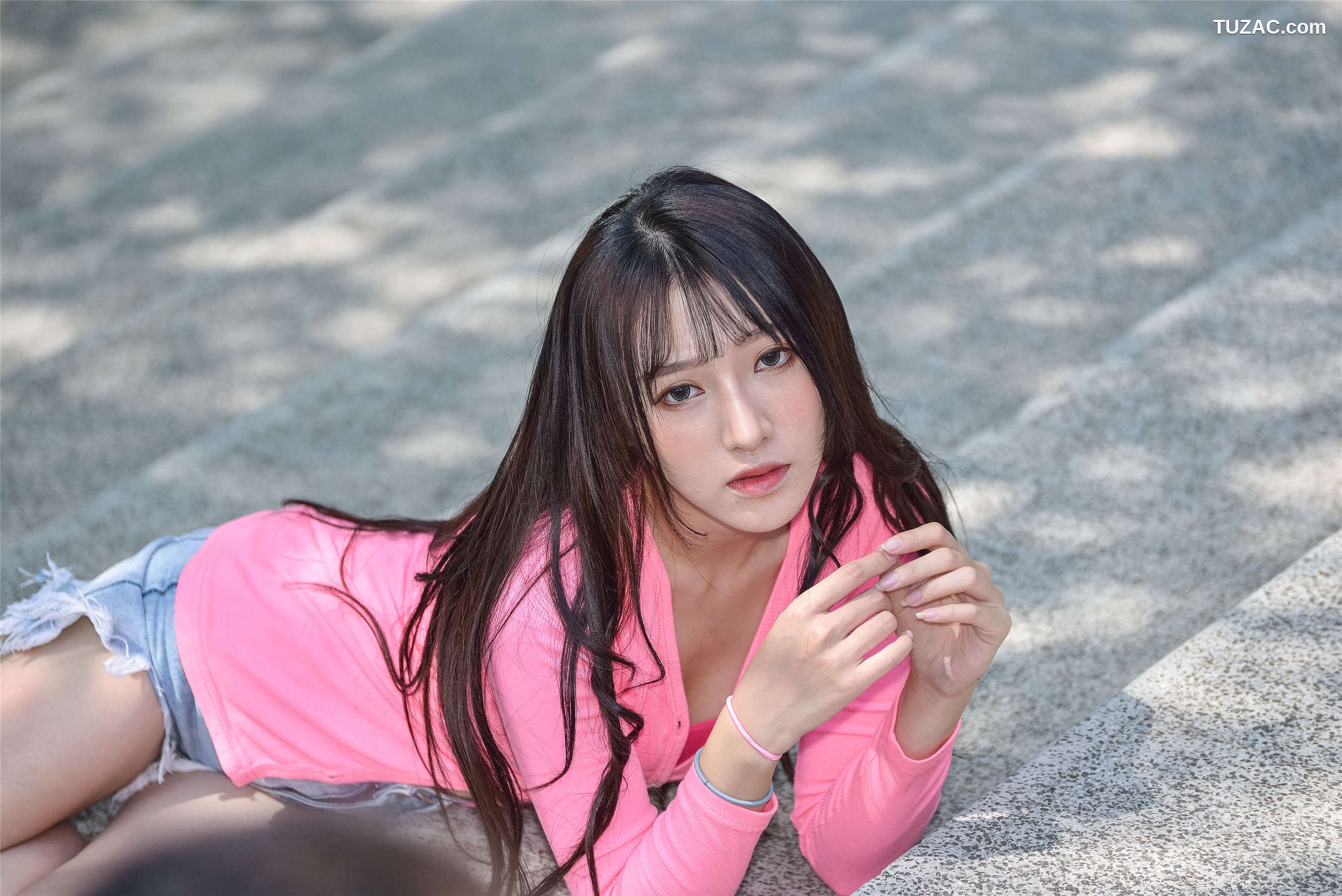 台湾正妹_ 比比《國美.時裝》牛仔街拍 写真集[147P]