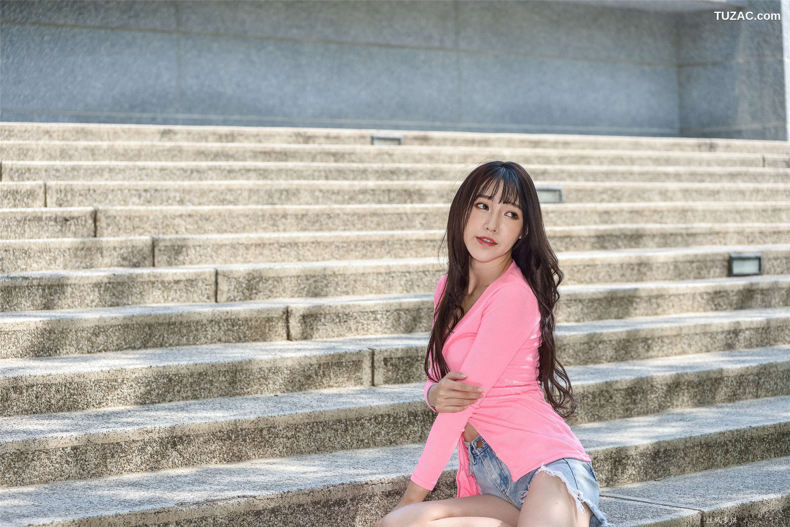 台湾正妹_ 比比《國美.時裝》牛仔街拍 写真集[147P]