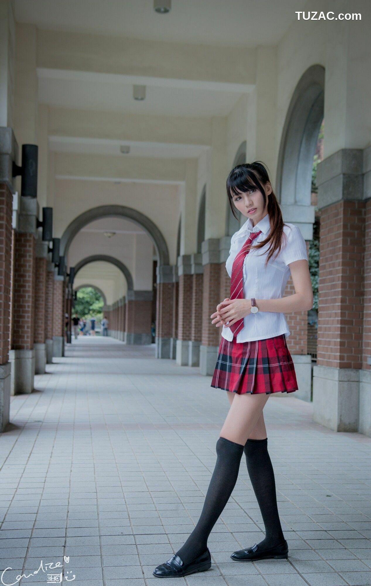 台湾正妹_ 蔡译心Candice《你的名字》 写真集[53P]