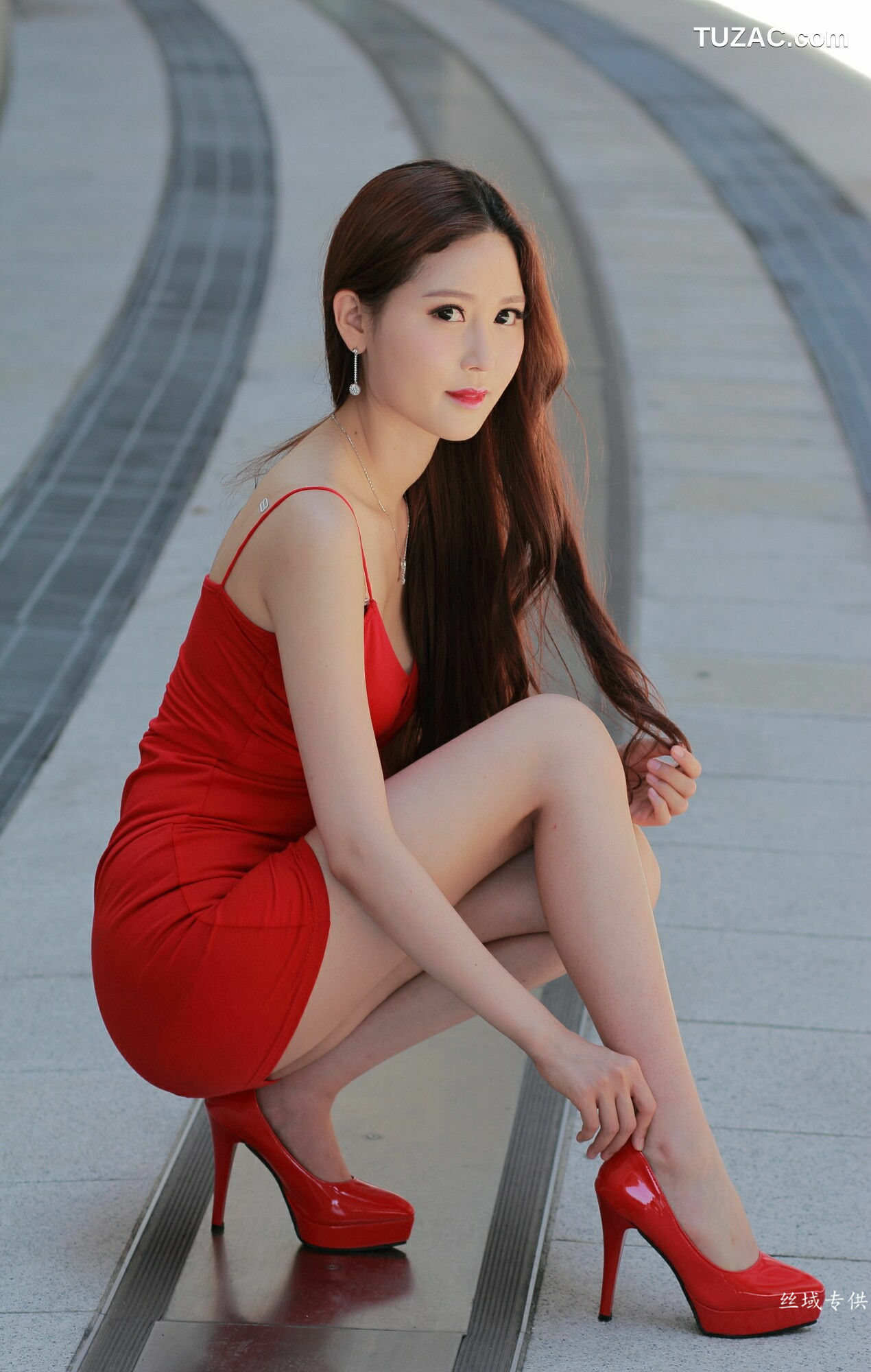 台湾正妹_ 許惠玲《漢神巨蛋》 写真集[51P]