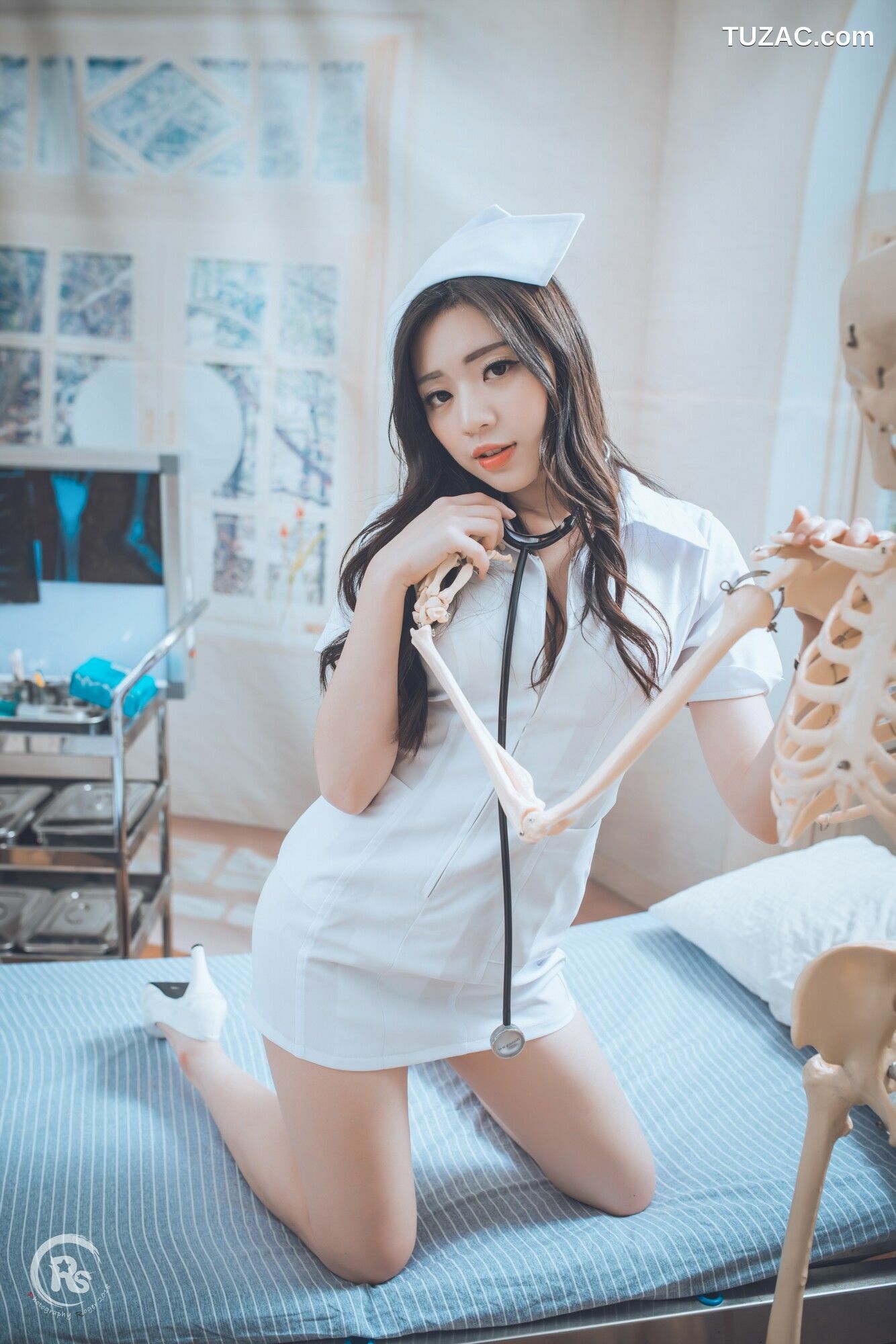 台湾正妹_ 谢立琪《谢雨琪の護士》 写真集[50P]